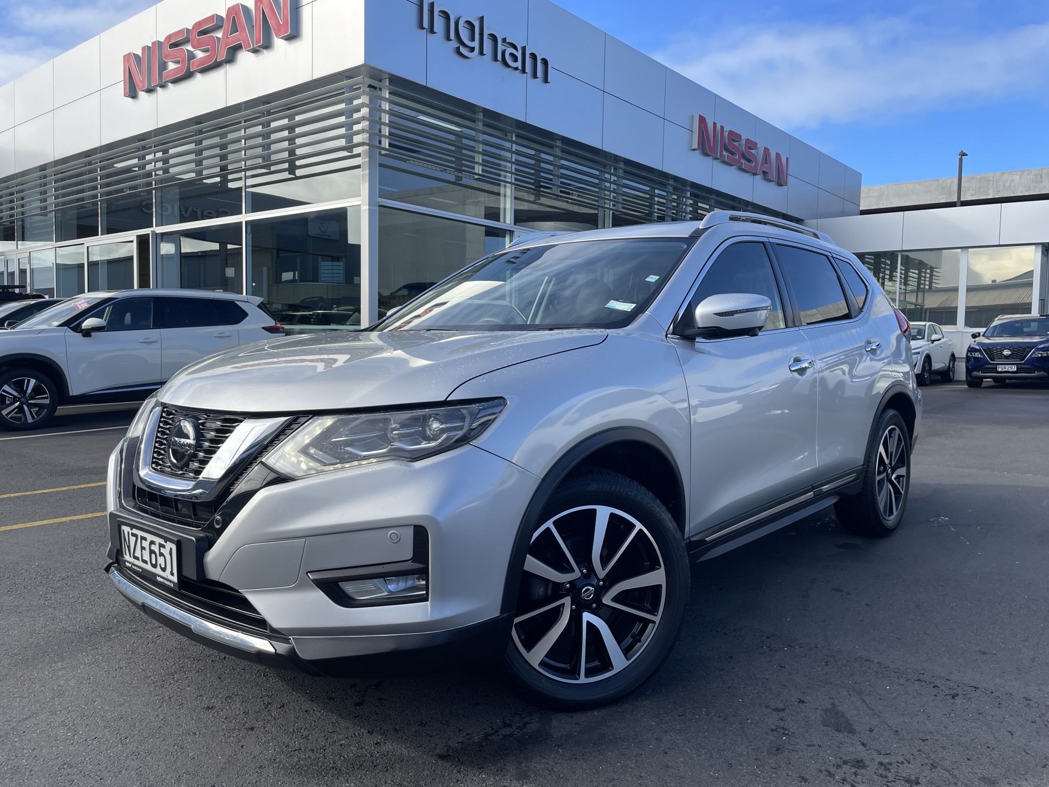 2021 Nissan X-Trail | TI 2.5P/4WD/6CVT | 24043 | 1