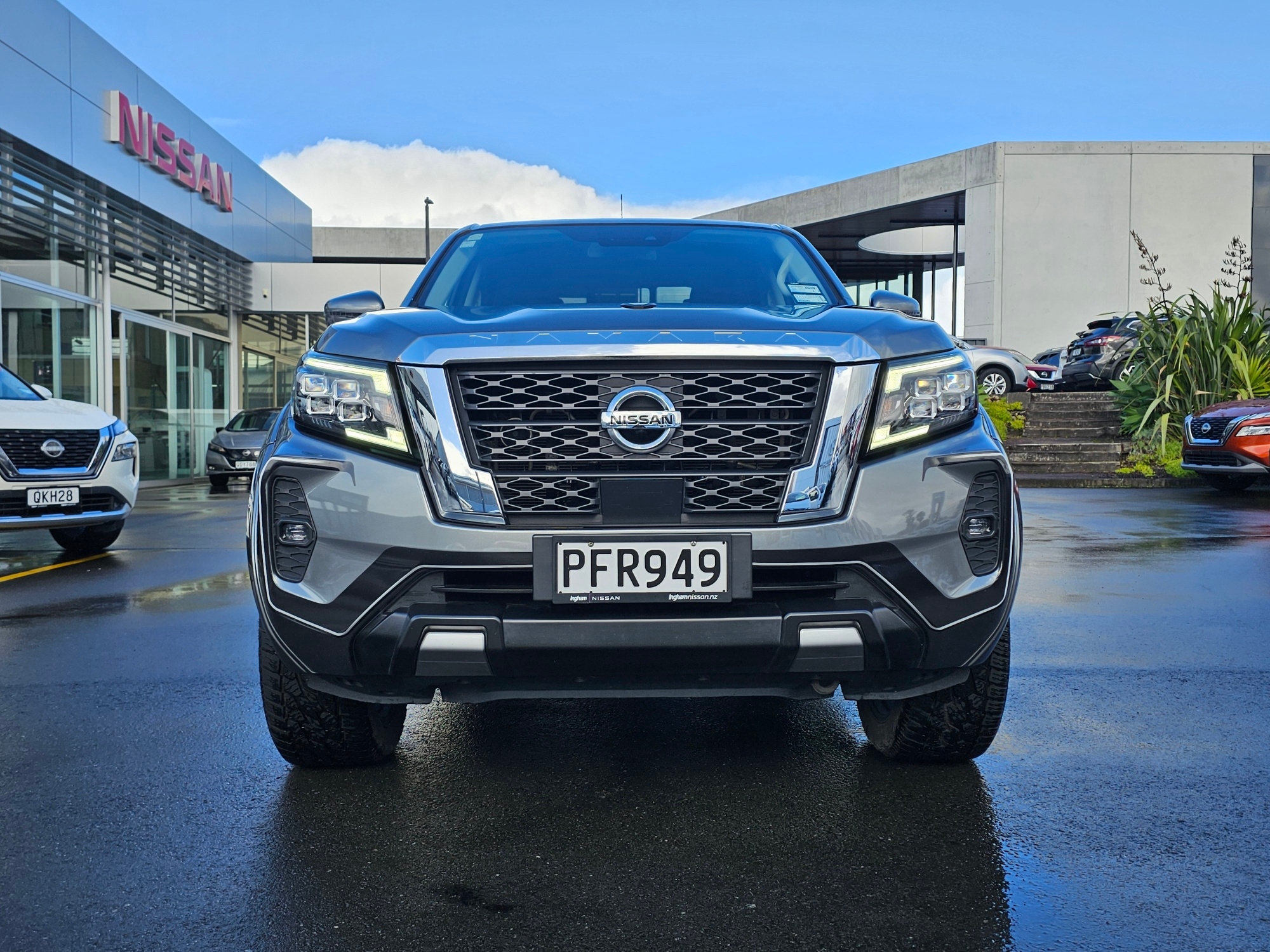 2022 Nissan Navara | ST STORM EDITION 2.3D/4WD/6MT | 24194 | 3