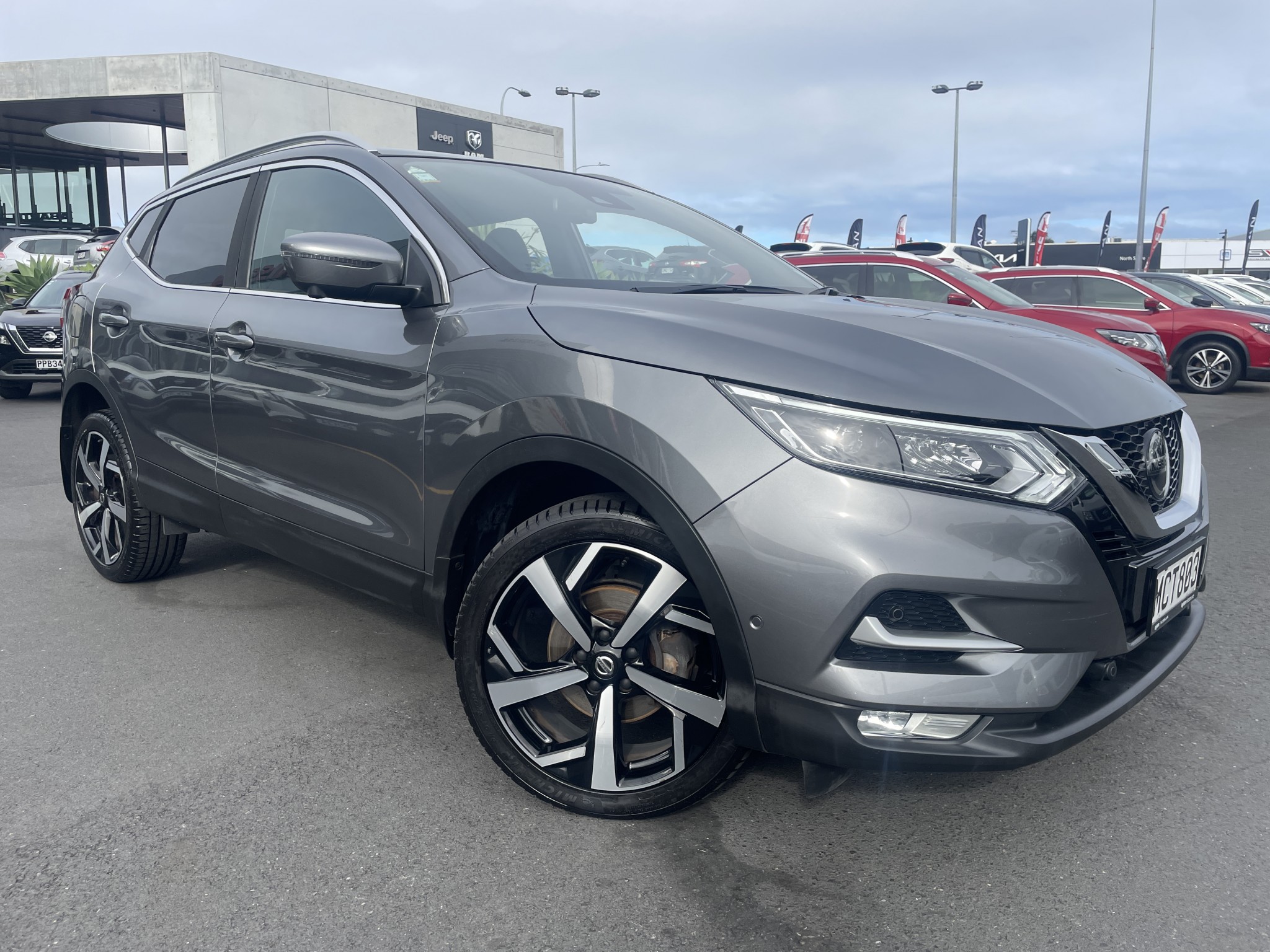 2019 Nissan Qashqai | TI 2.0P | 24273 | 4