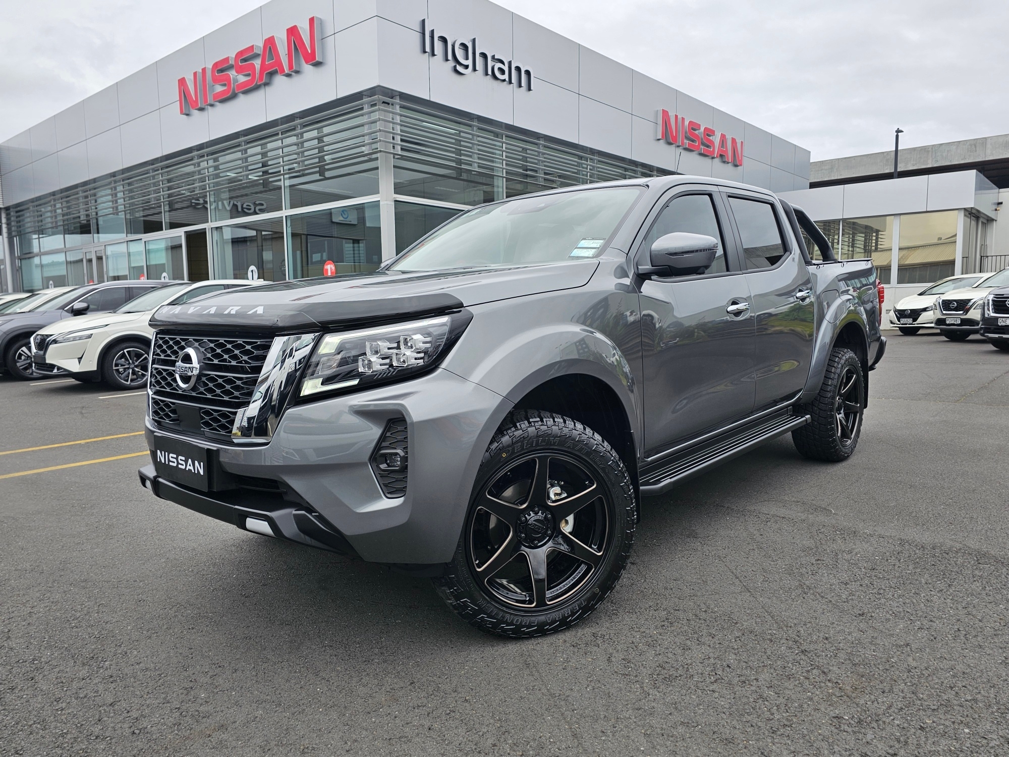 2024 Nissan Navara | TITANIUM 4WD | 24399 | 1