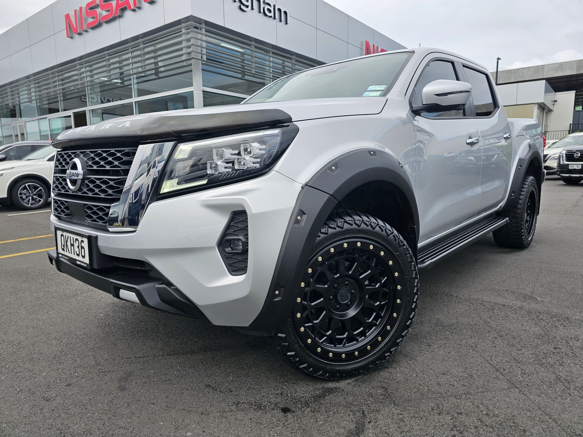 2024 Nissan Navara | ST-X i-SPORT 4WD | 24400 | 2