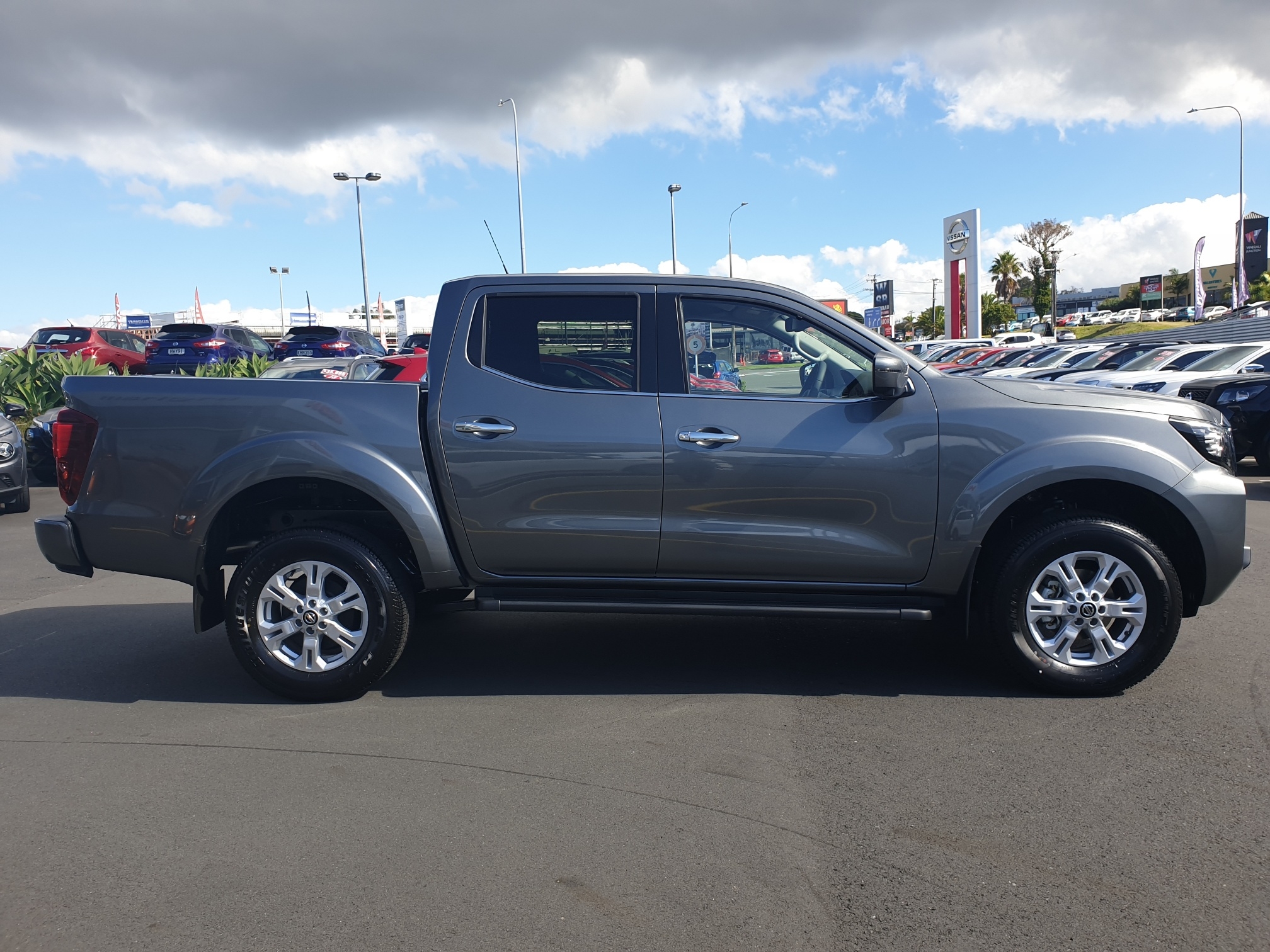 2024 Nissan Navara | ST 4WD AUTO | 24408 | 5