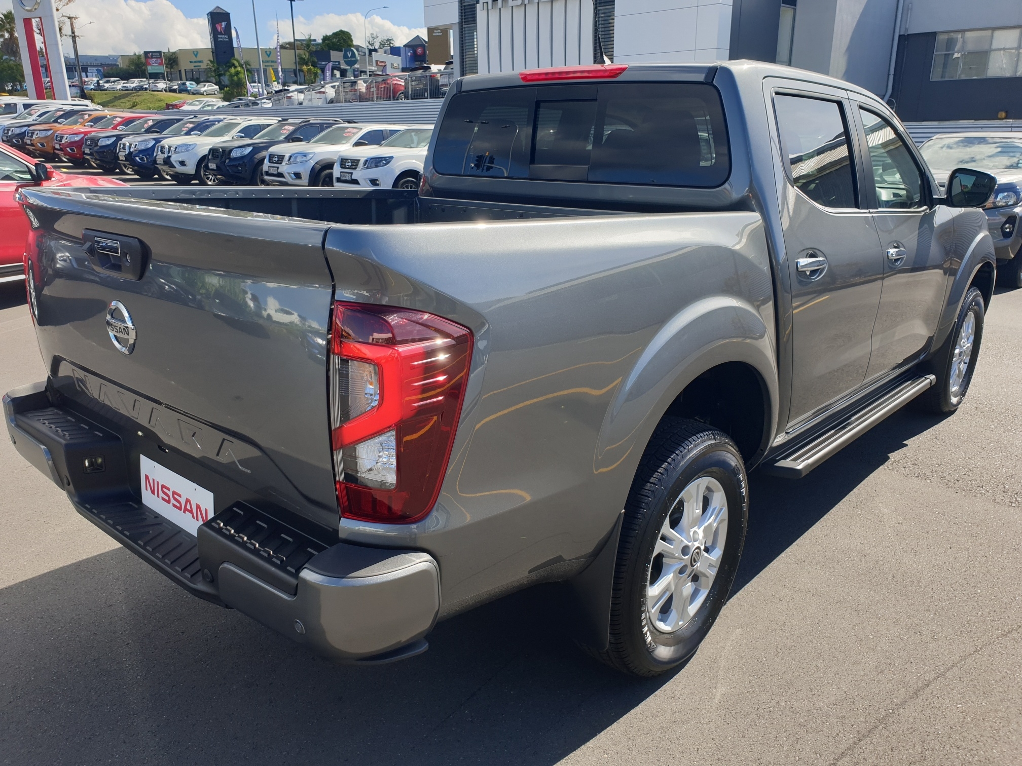 2024 Nissan Navara | ST 4WD AUTO | 24408 | 6