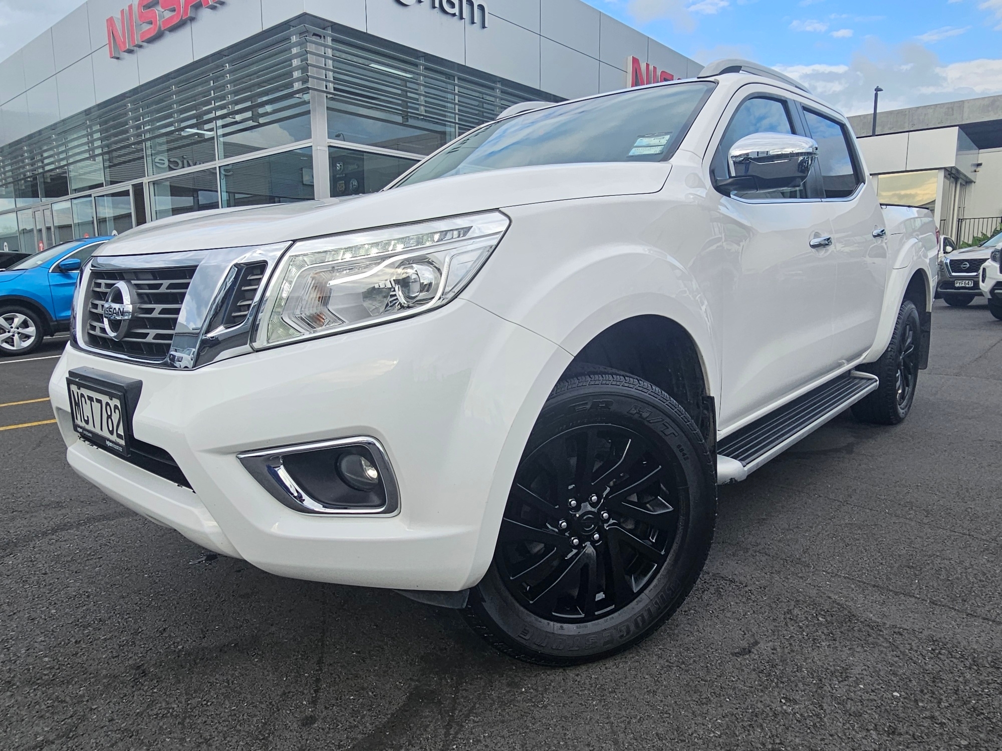 2019 Nissan Navara | ST-X 2WD | 24535 | 2