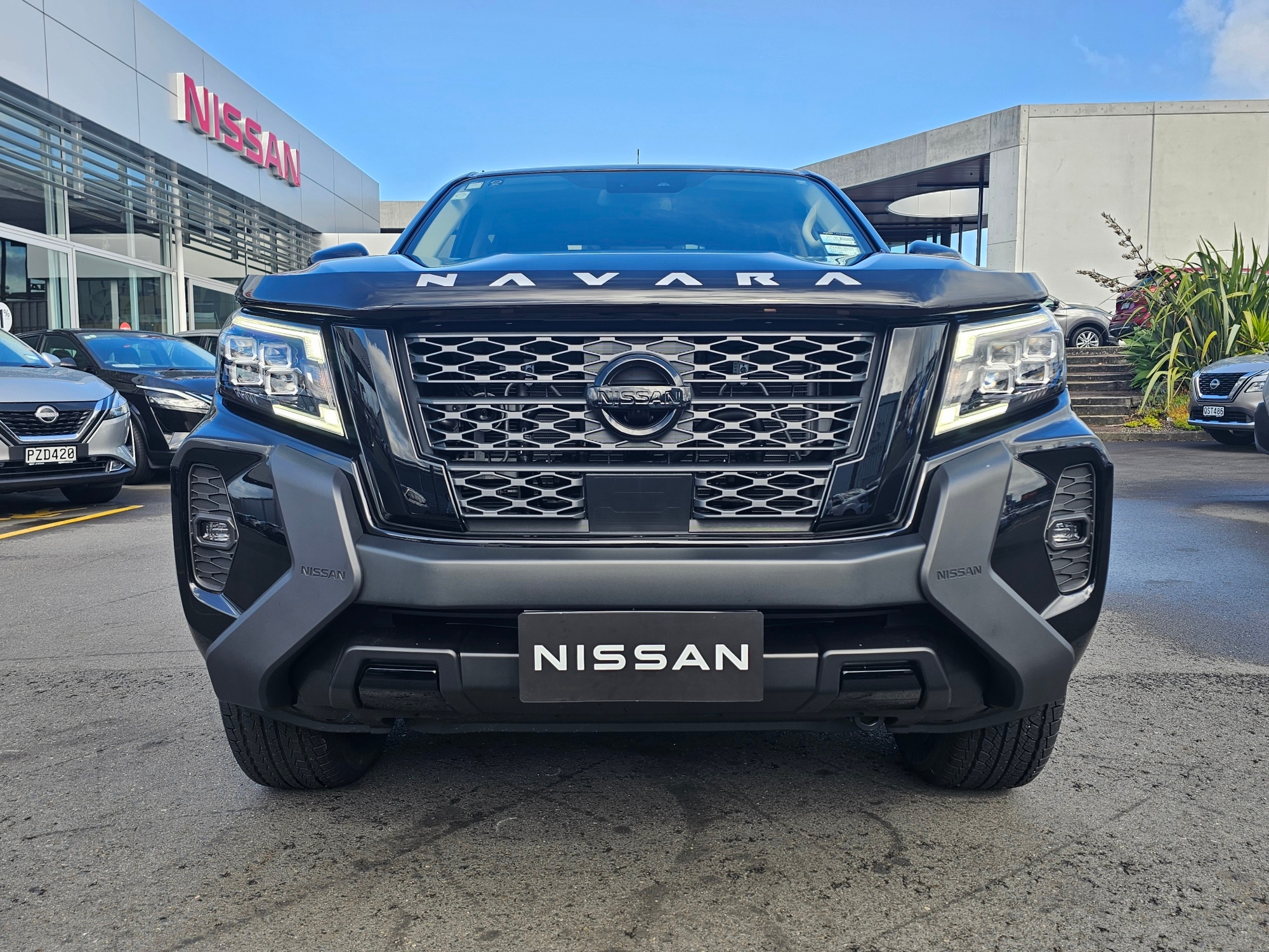 2024 Nissan Navara | ST-X 4WD BLACK EDITION | 24696 | 3