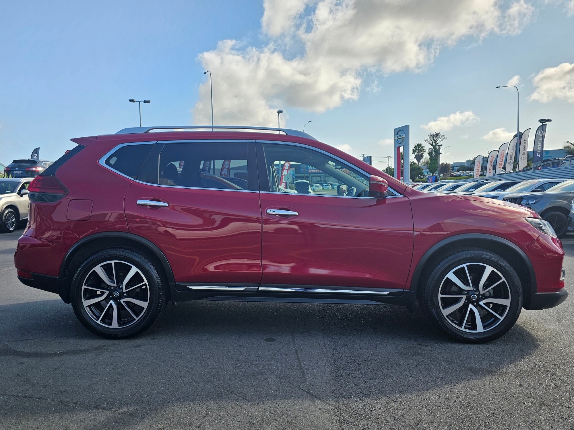 2021 Nissan X-Trail | TI 2.5P/4WD | 24765 | 5