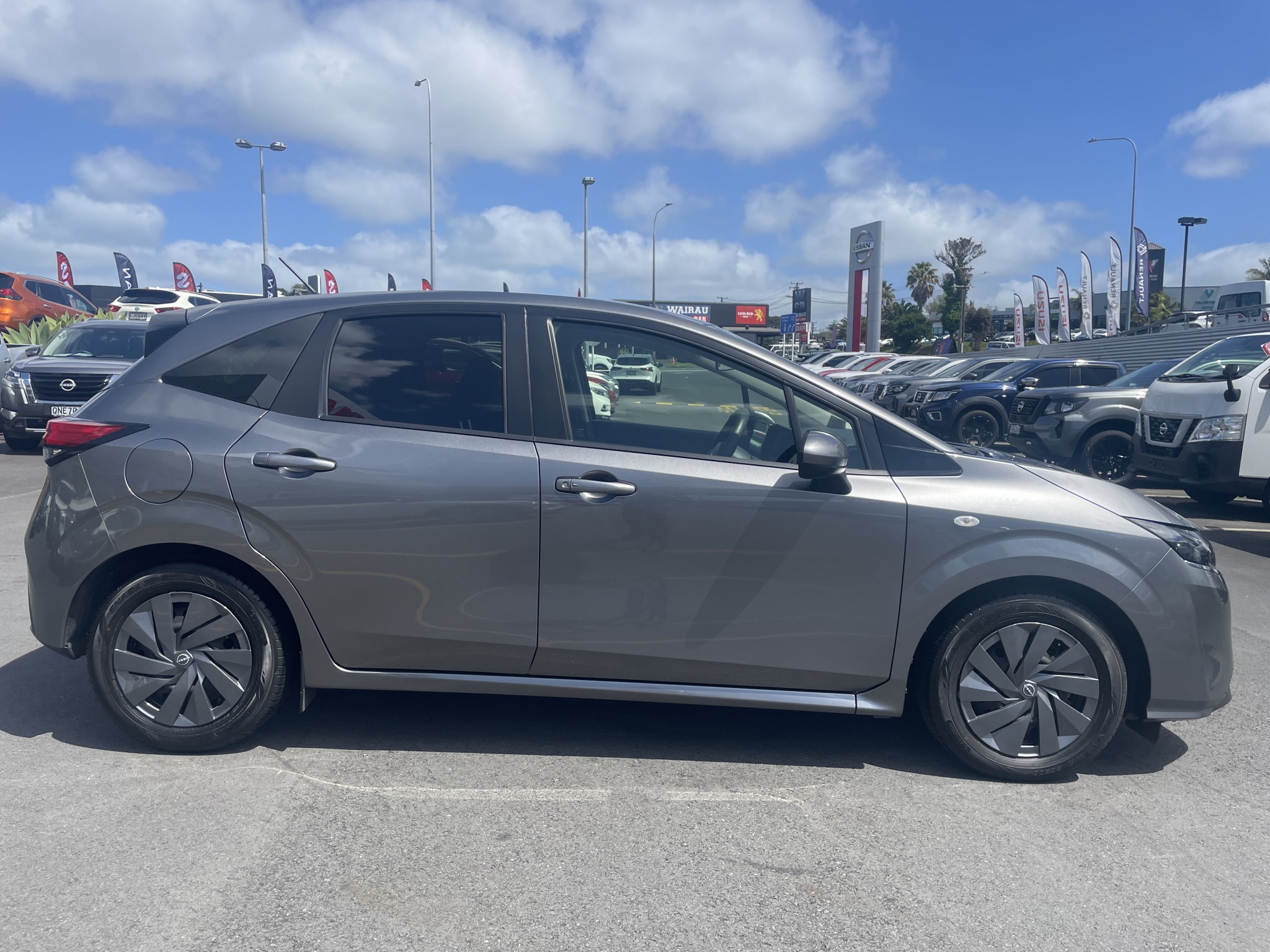 2022 Nissan Note | E-POWER | 24835 | 5