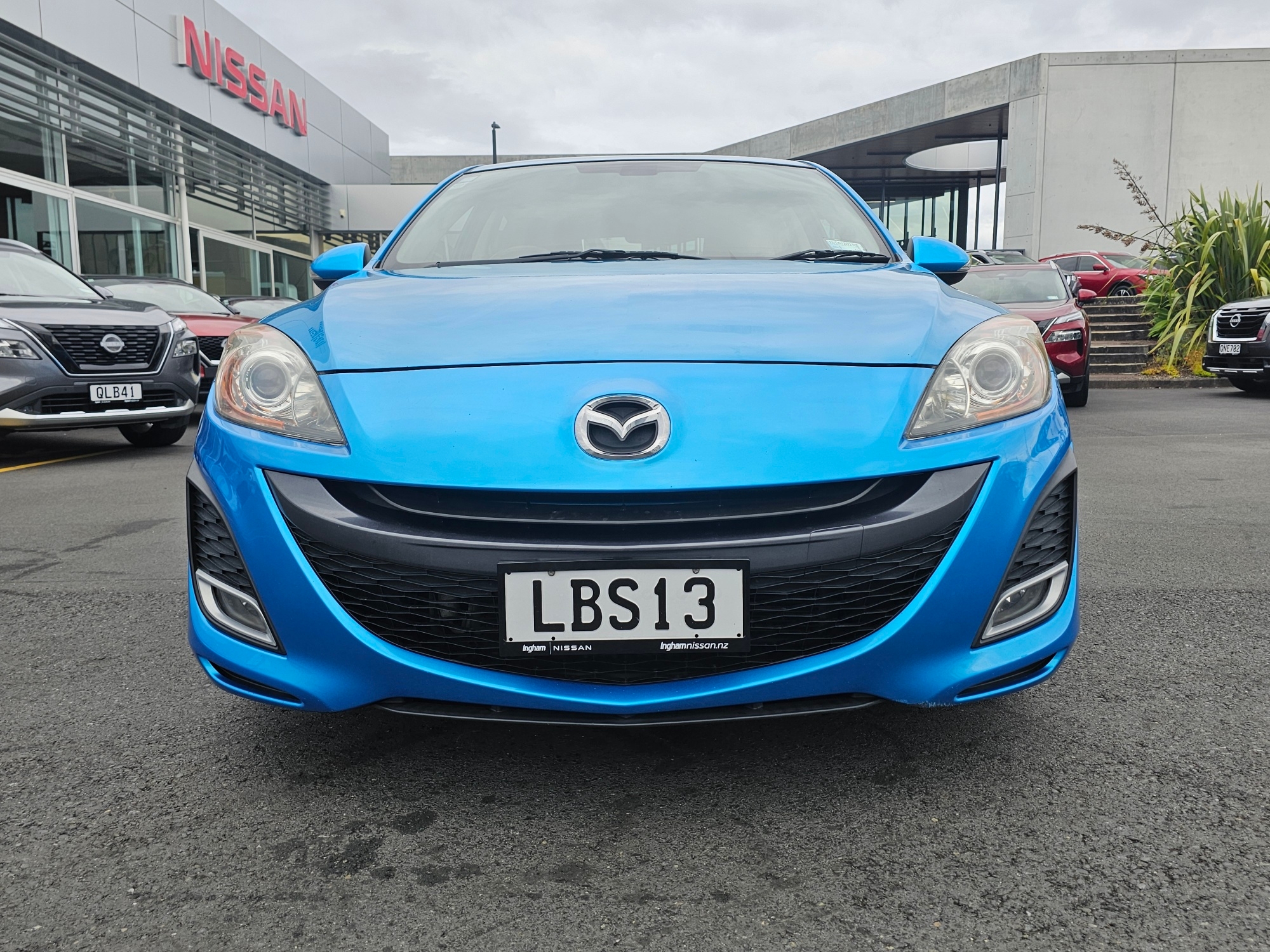 2011 Mazda Axela | 2.0P | 24947 | 3