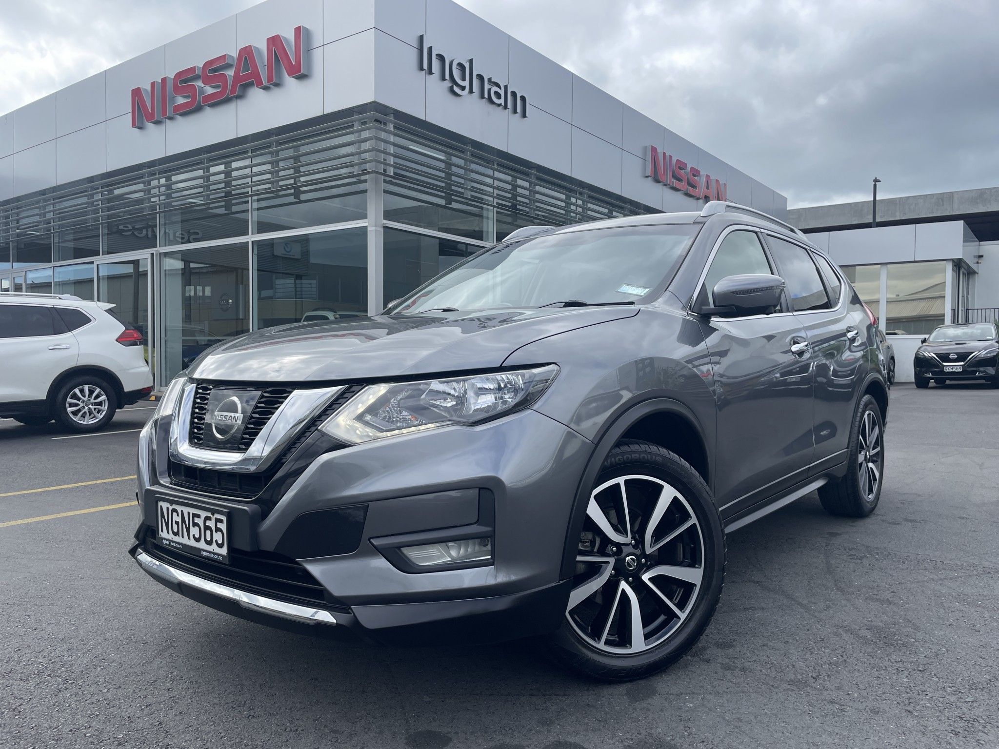 2021 Nissan X-Trail | ST-L 2.5P 4WD | 24965 | 2