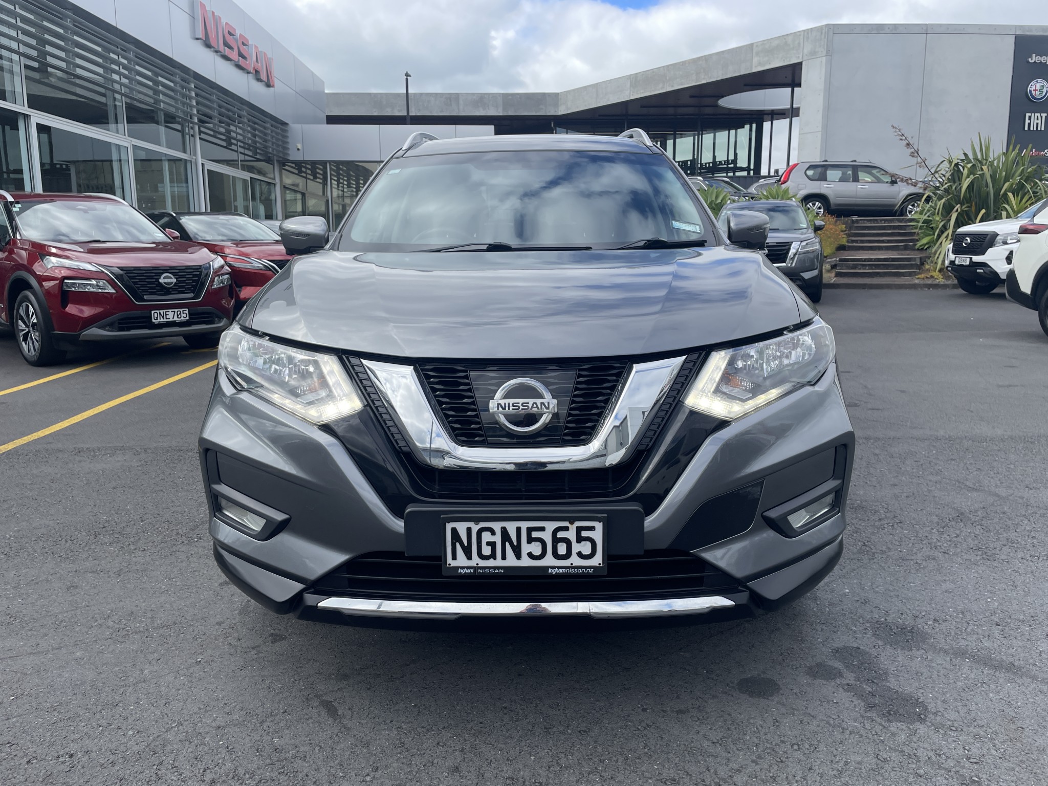 2021 Nissan X-Trail | ST-L 2.5P 4WD | 24965 | 3