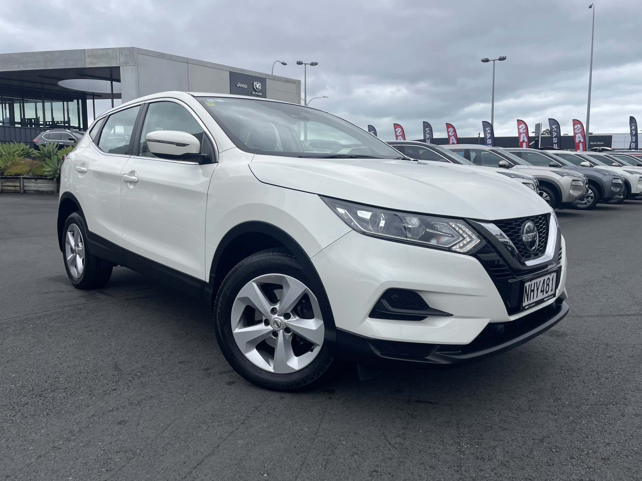 2021 Nissan Qashqai | ST 2.0P | 24971 | 4