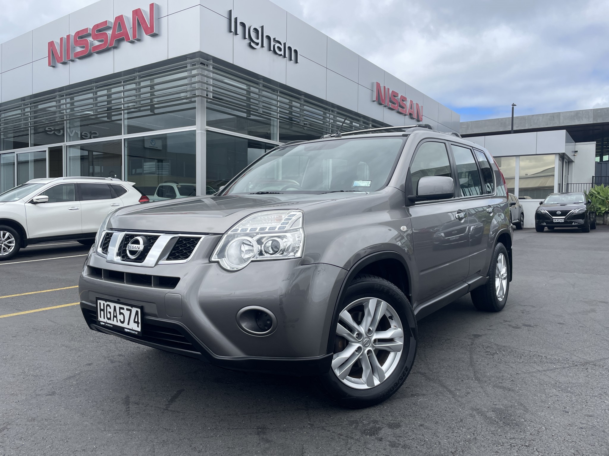 2014 Nissan X-Trail | 2.0 2WD CVT | 24972 | 2