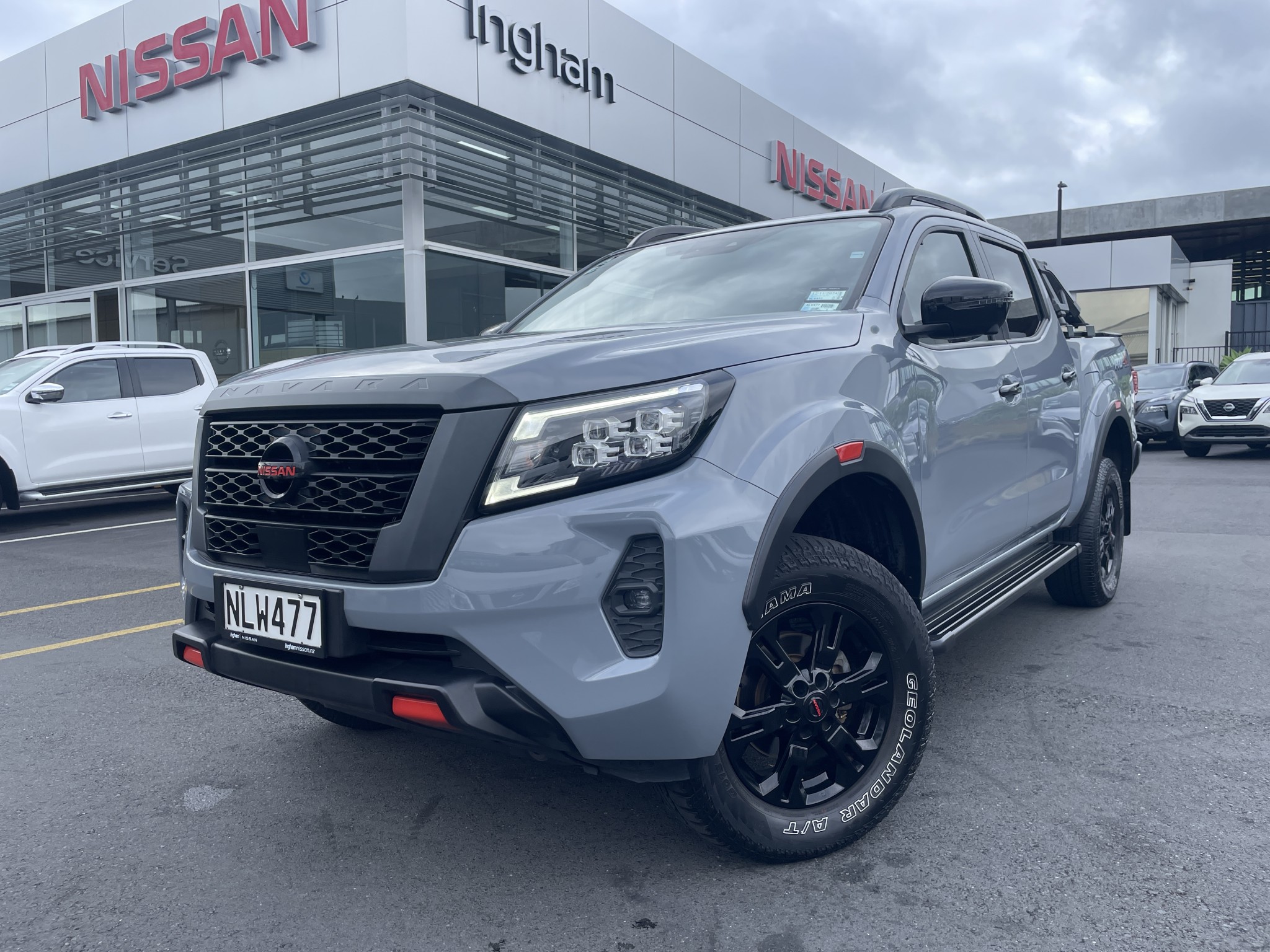 2021 Nissan Navara | PRO-4X 2.3D 4WD  | 25040 | 2