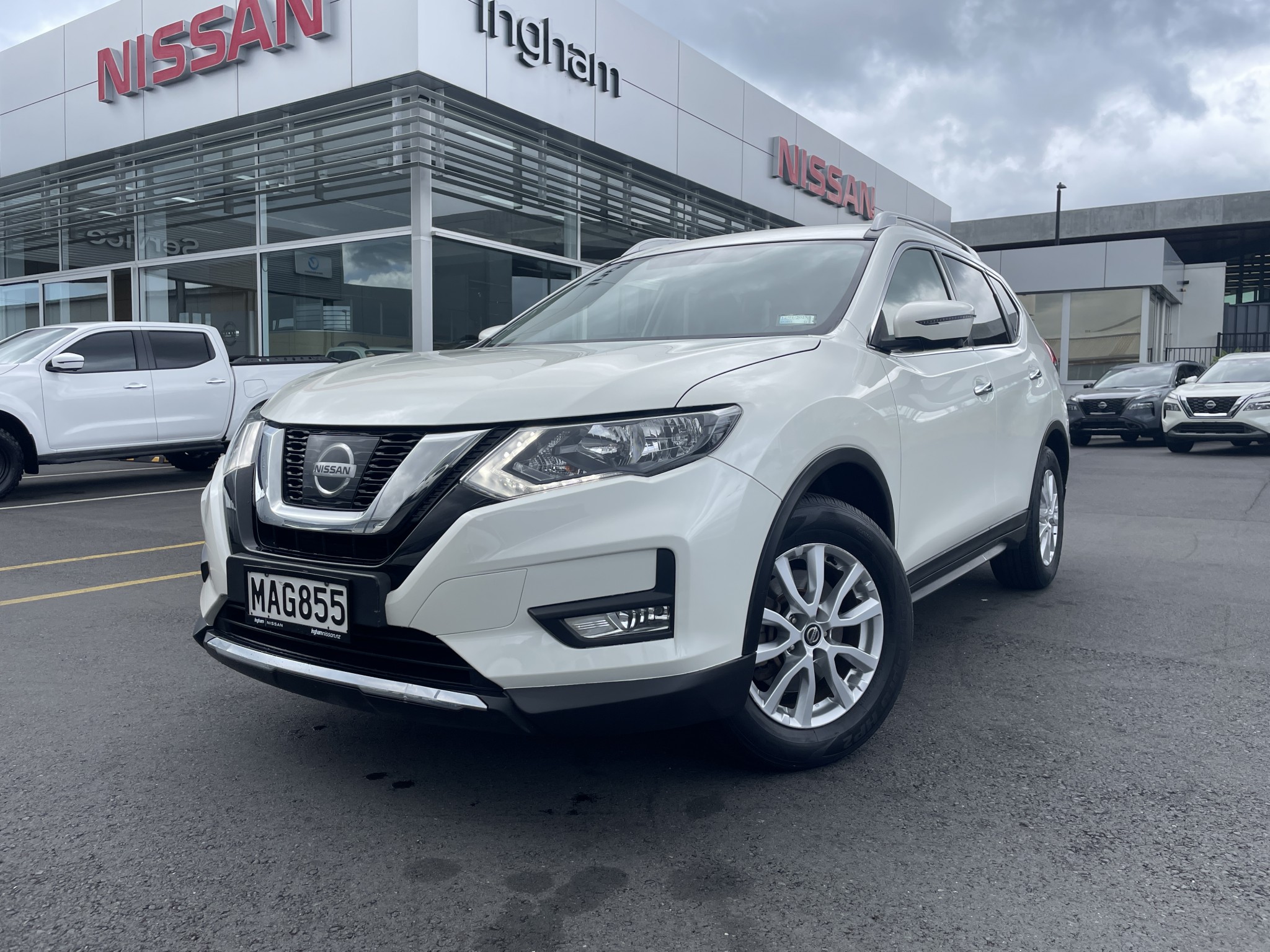 2019 Nissan X-Trail | ST-L 2WD  | 25049 | 2