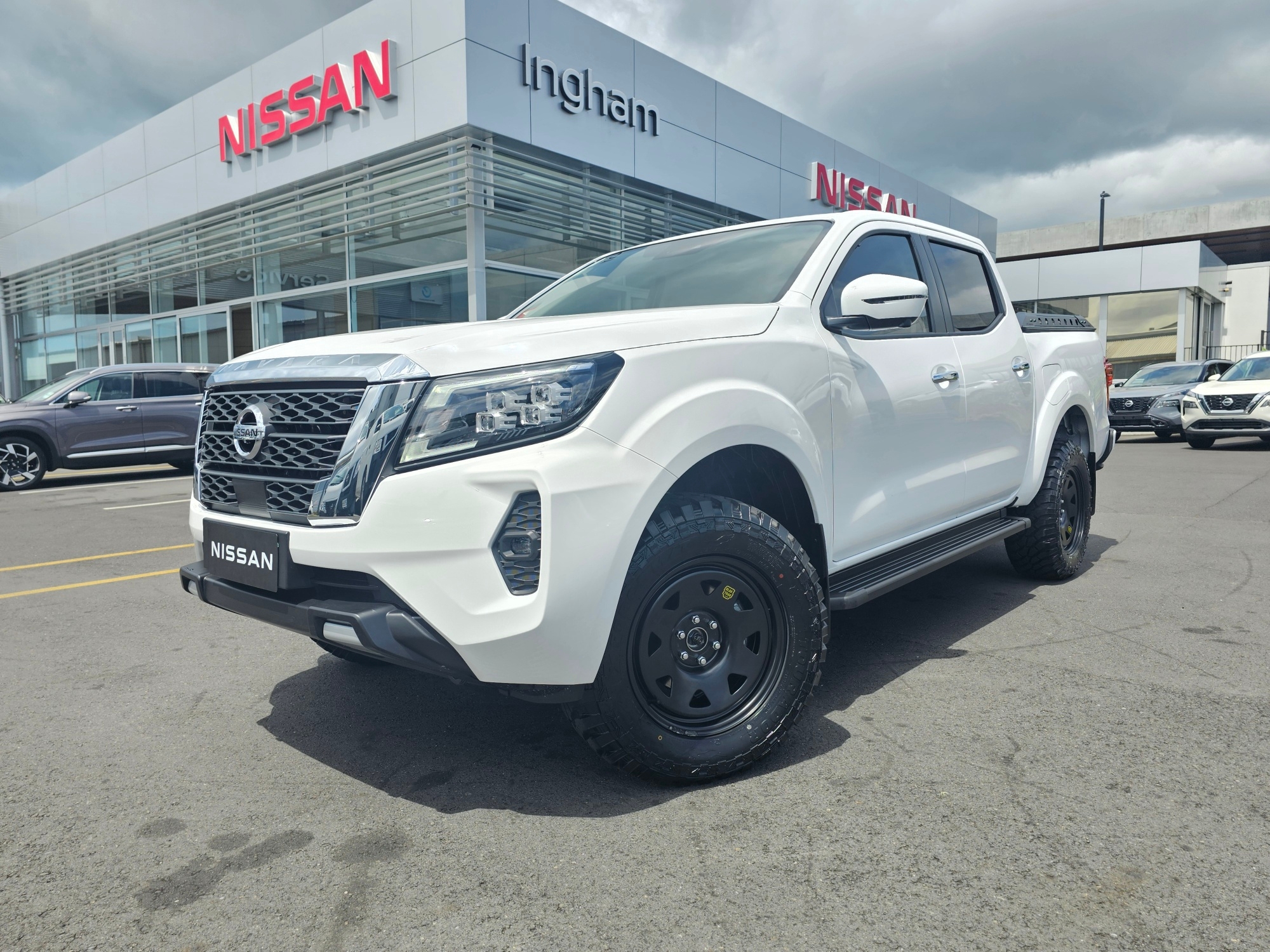 2024 Nissan Navara | ST I-ADVENTURE 4WD/AUTO | 25051 | 1