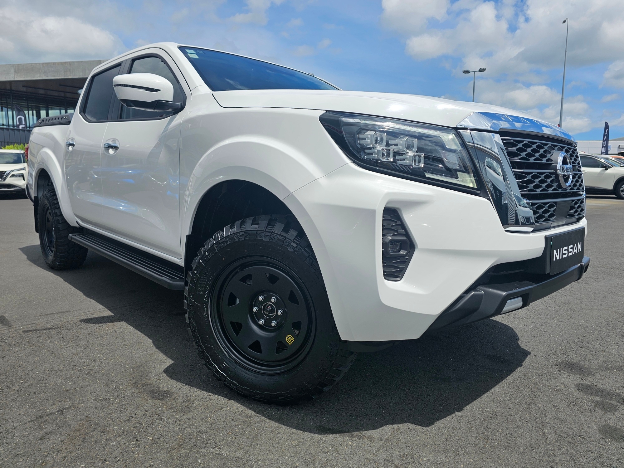 2024 Nissan Navara | ST I-ADVENTURE 4WD/AUTO | 25051 | 4