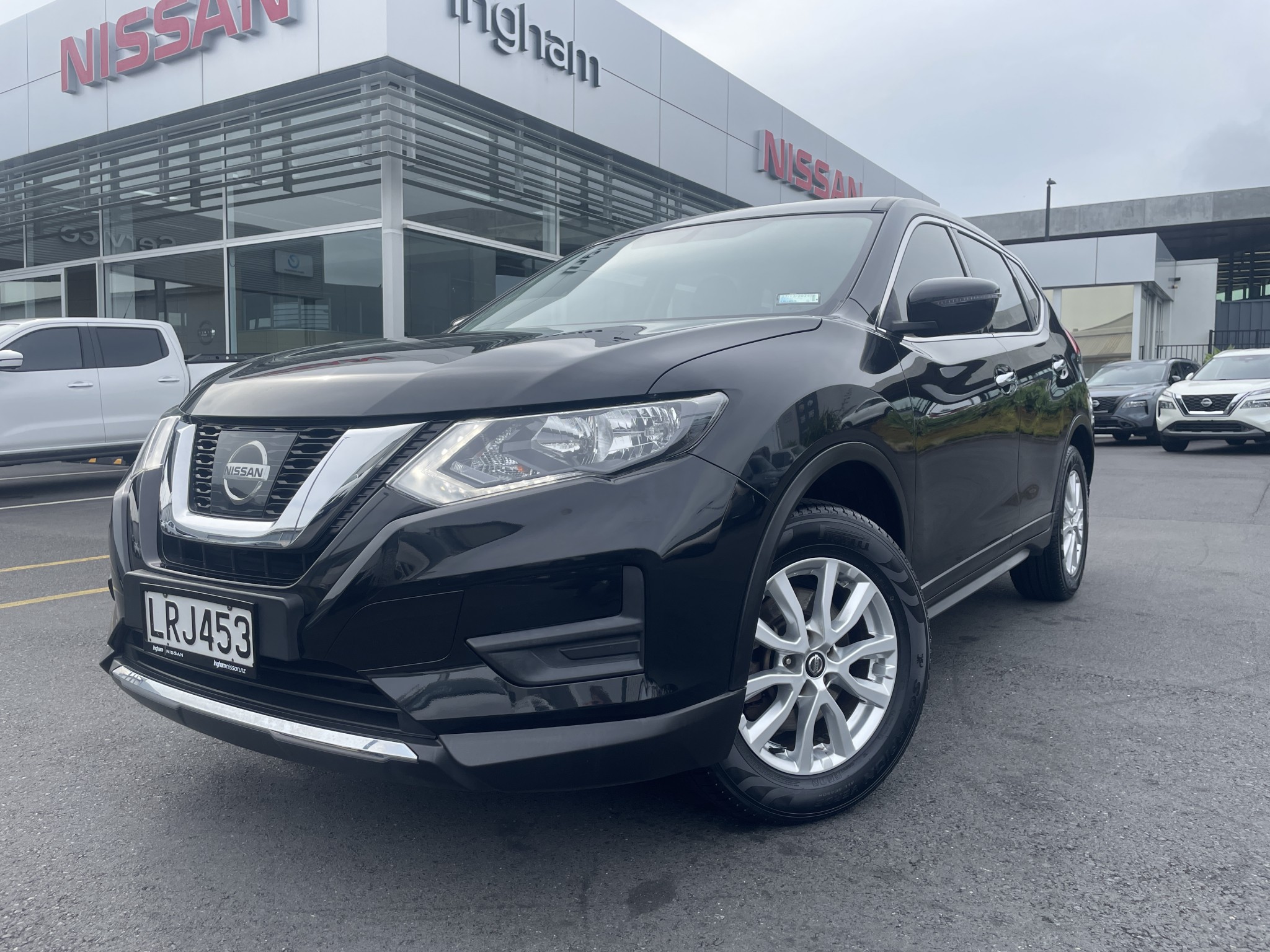 2018 Nissan X-Trail | ST 2.5P | 25060 | 2