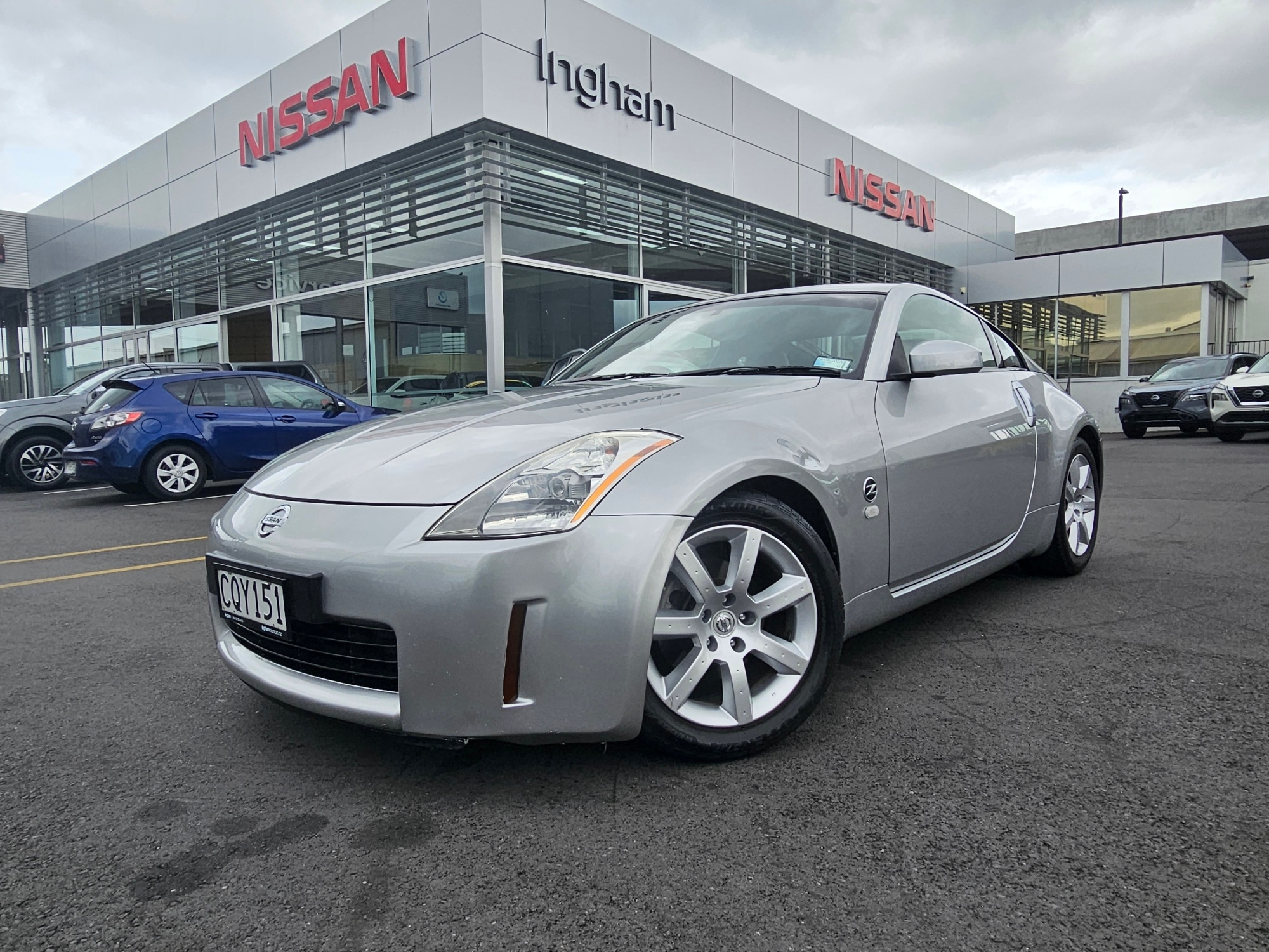 2003 Nissan 350Z | 5 SPD AUTO COUPE | 25073 | 1