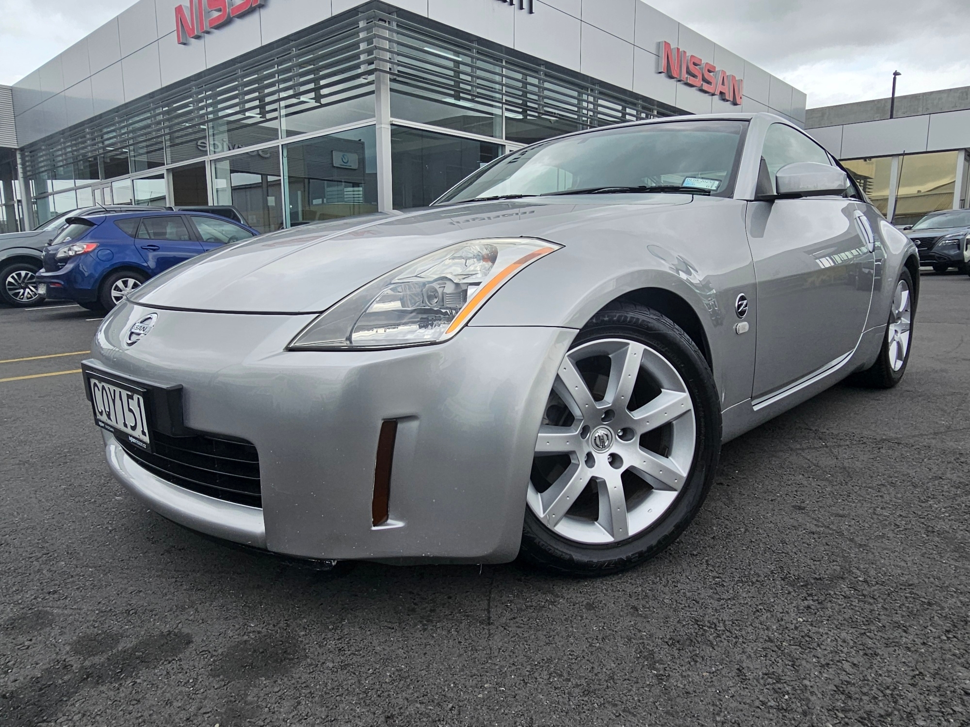 2003 Nissan 350Z | 5 SPD AUTO COUPE | 25073 | 2