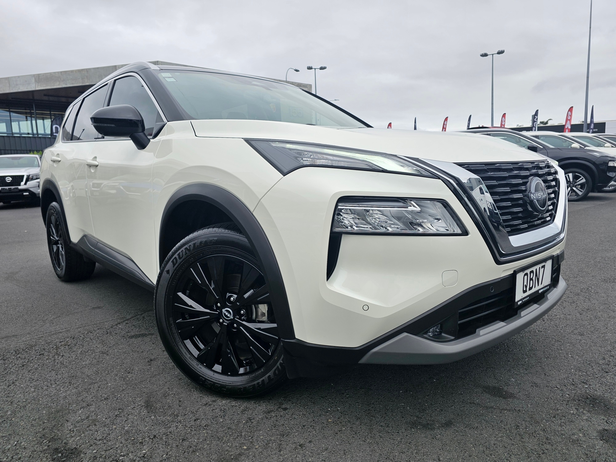 2023 Nissan X-Trail | ST-L BLACK EDITION | 25133 | 4