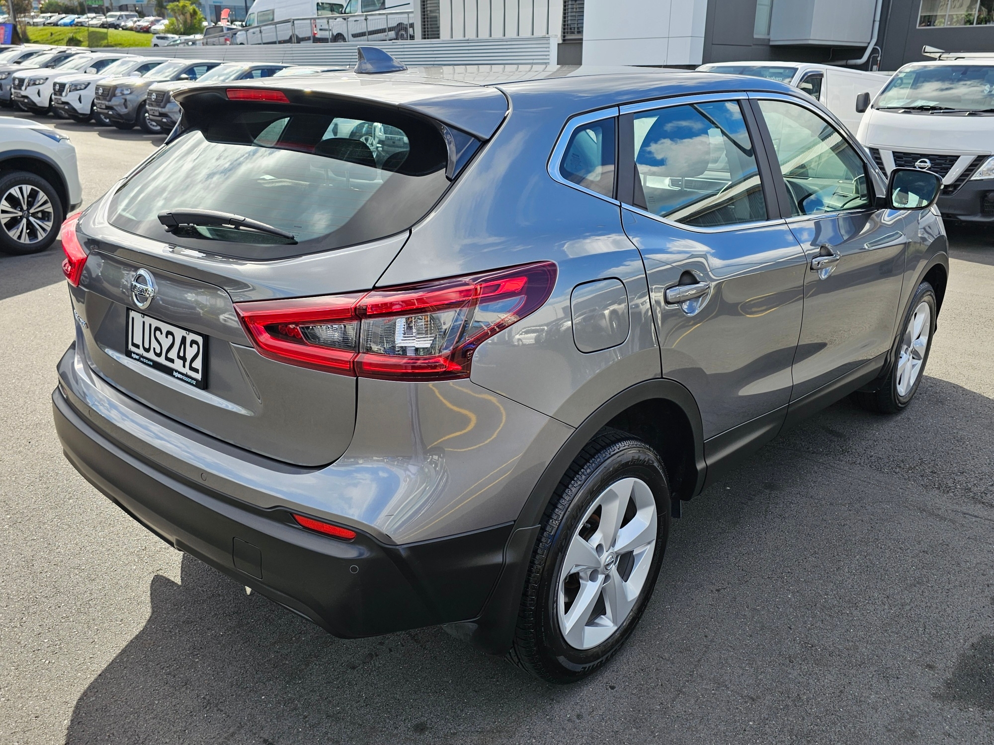 2018 Nissan Qashqai | ST 2.0P | 25213 | 5