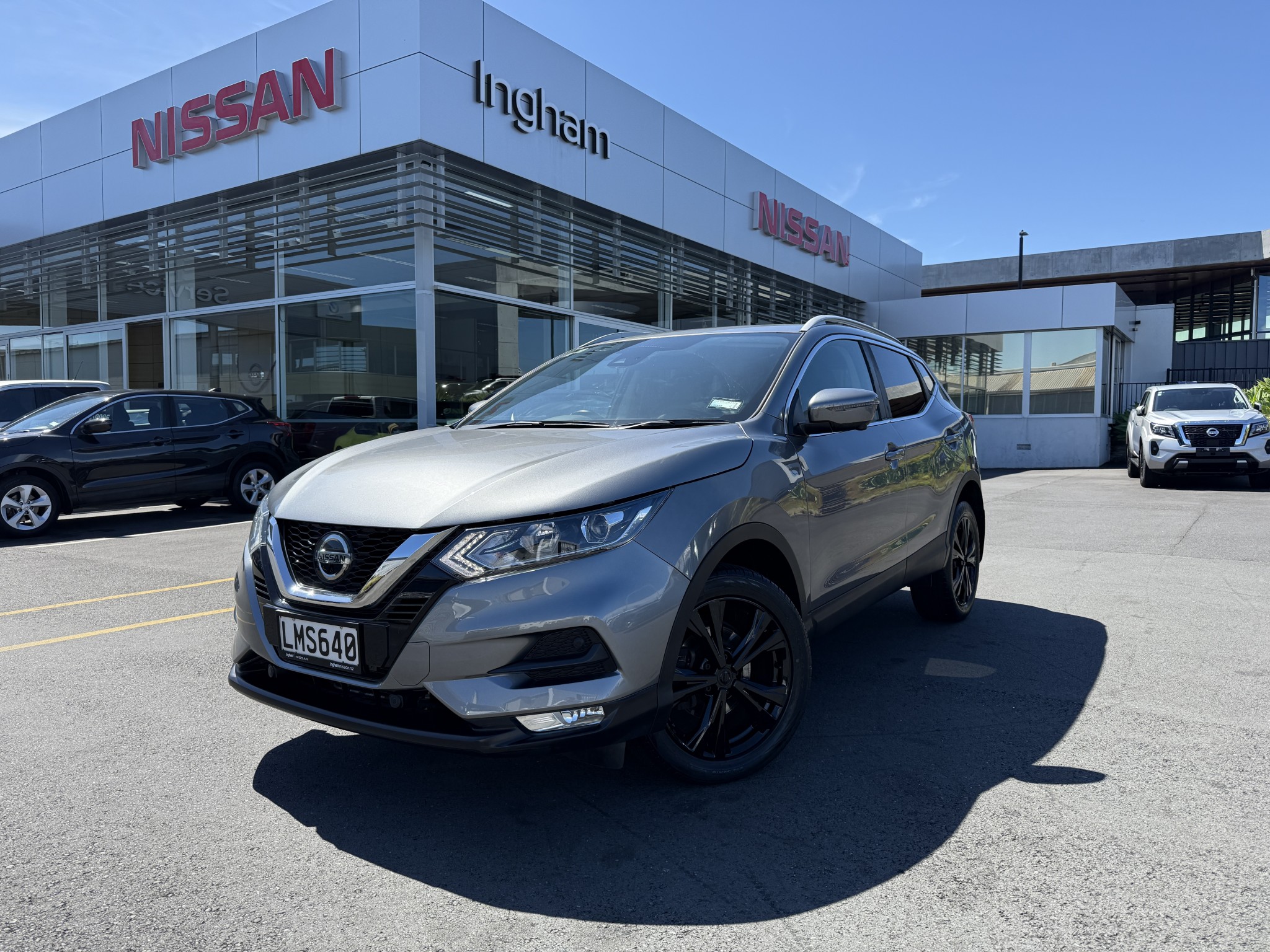 2018 Nissan Qashqai | ST-L 2.0P | 24852 | 1