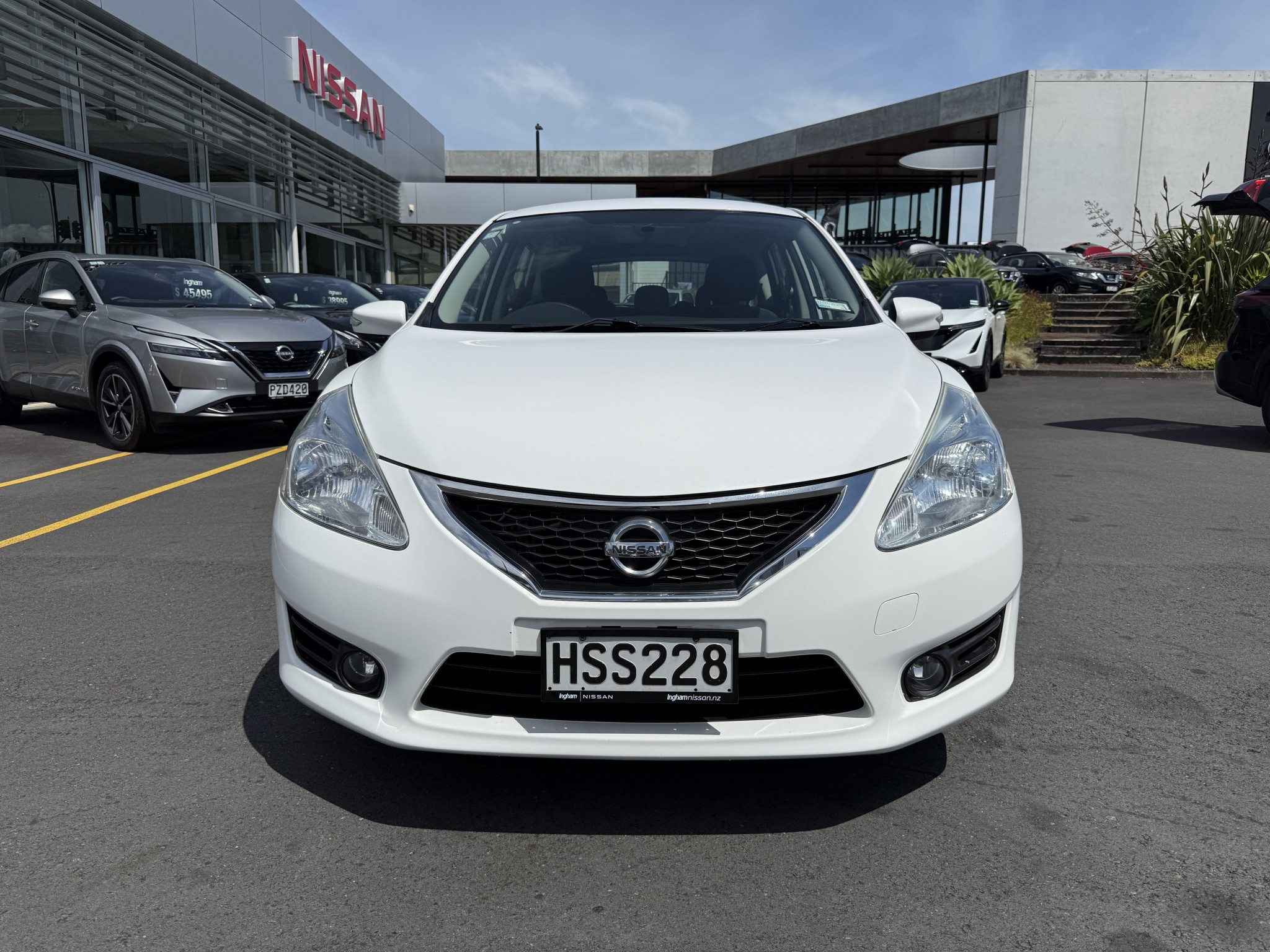 2014 Nissan Pulsar | ST-S | 25309 | 3