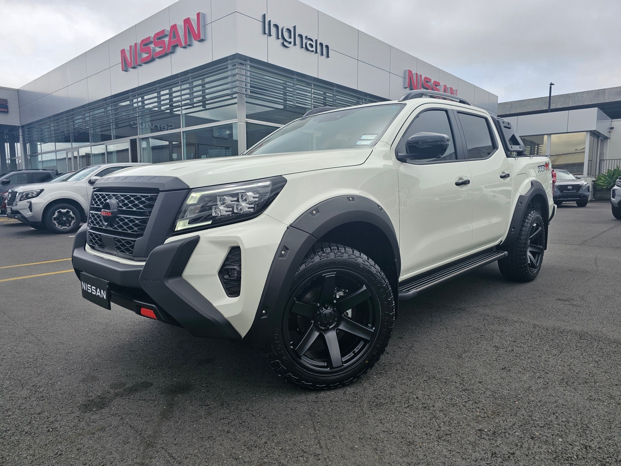 2025 Nissan Navara | PRO-4X ISE | 25578 | 1