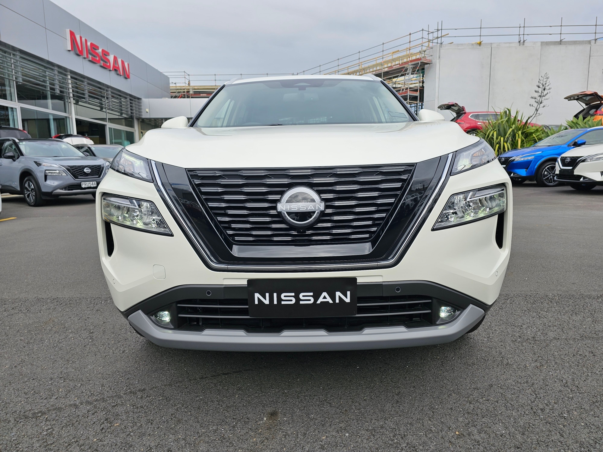 2025 Nissan X-Trail | ST-L E-POWER | 25586 | 3