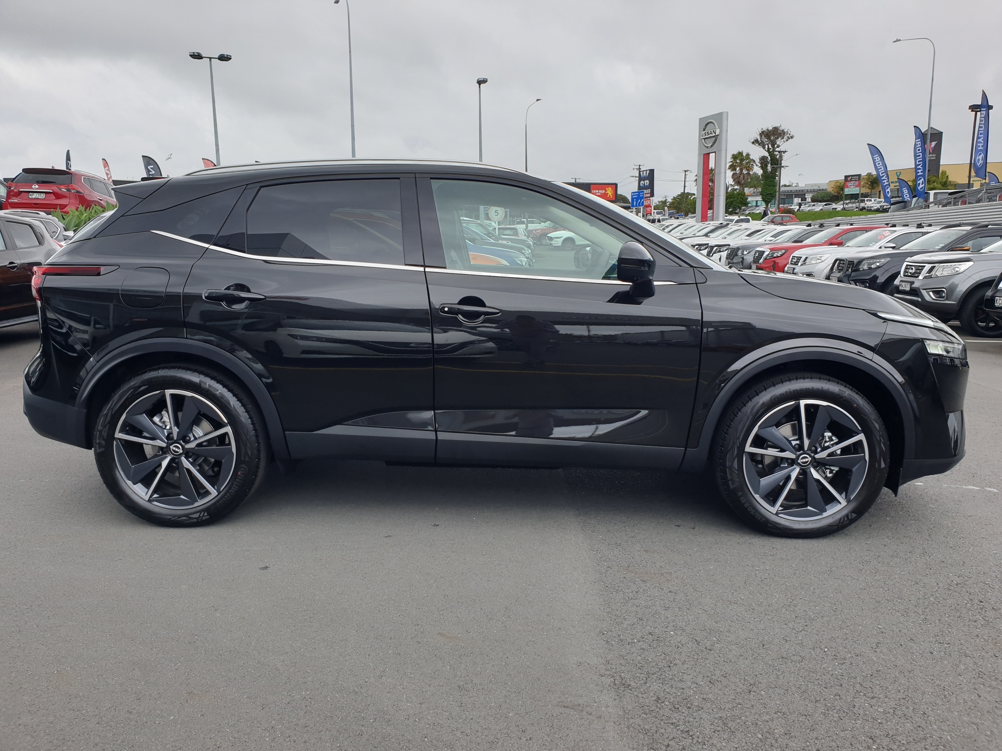 2025 Nissan Qashqai | Ti 1.3PT | 25587 | 5