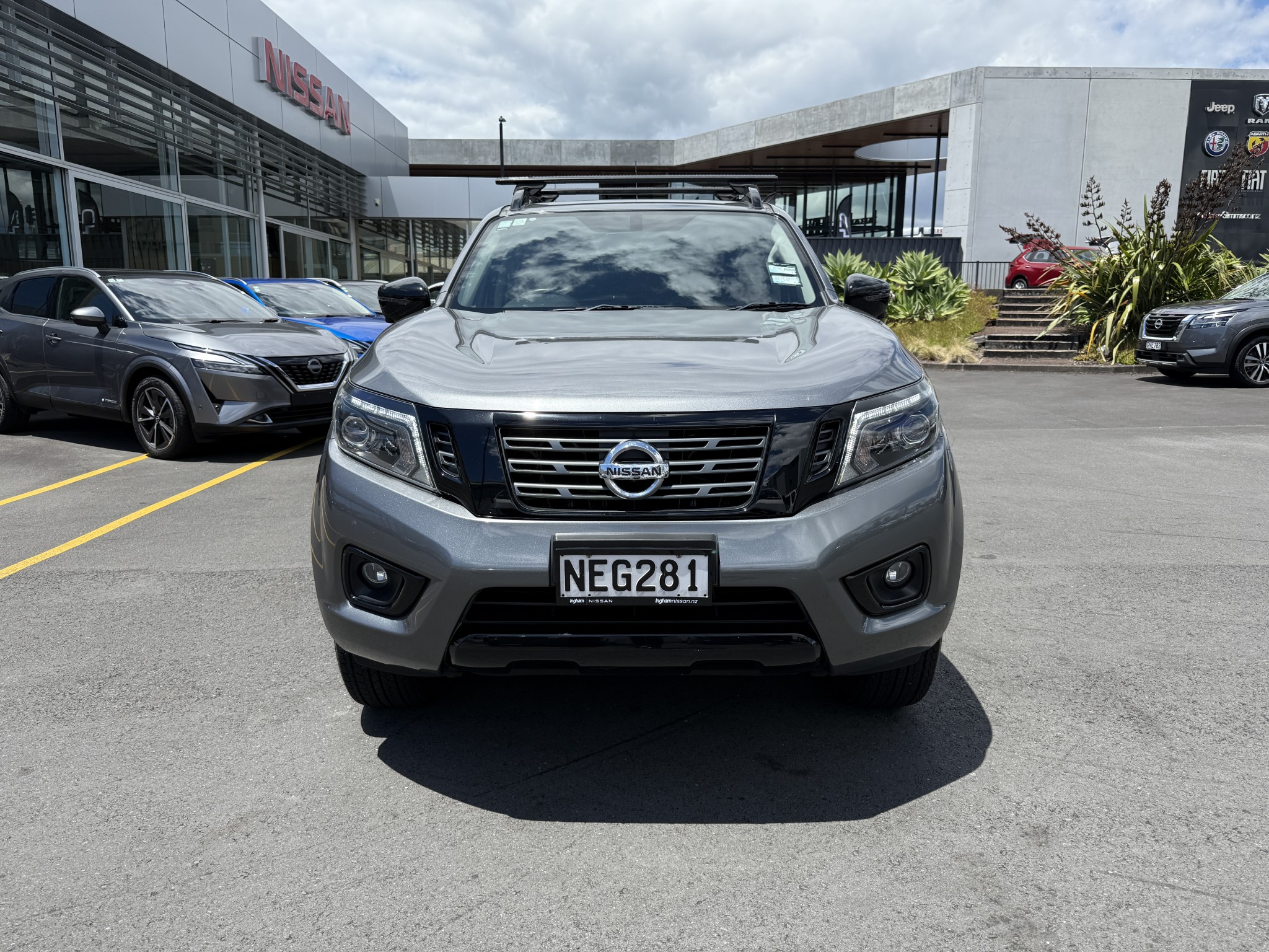 2020 Nissan Navara | ST-X 450 2.3D 4WD | 25505 | 3