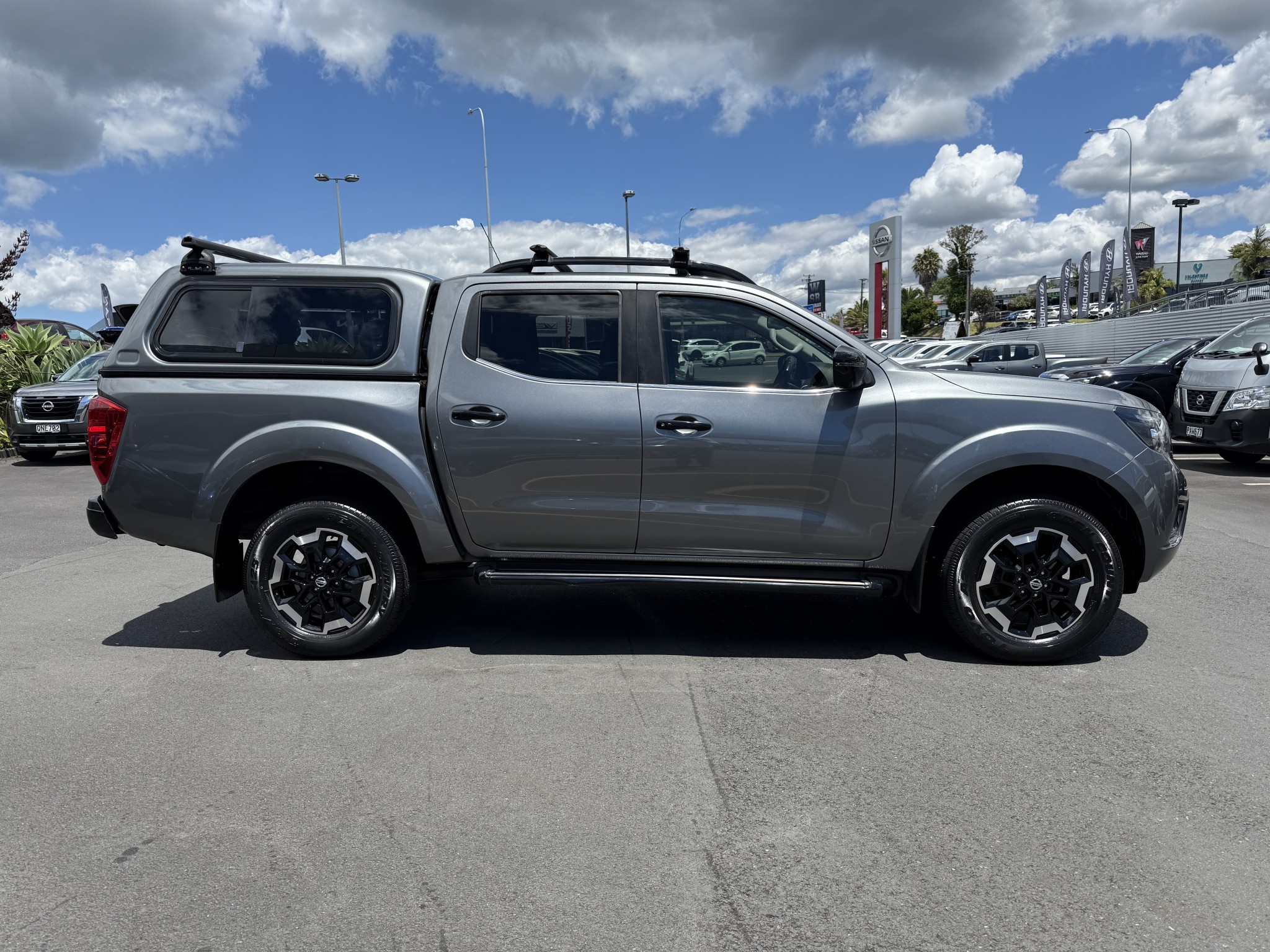 2020 Nissan Navara | ST-X 450 2.3D 4WD | 25505 | 5