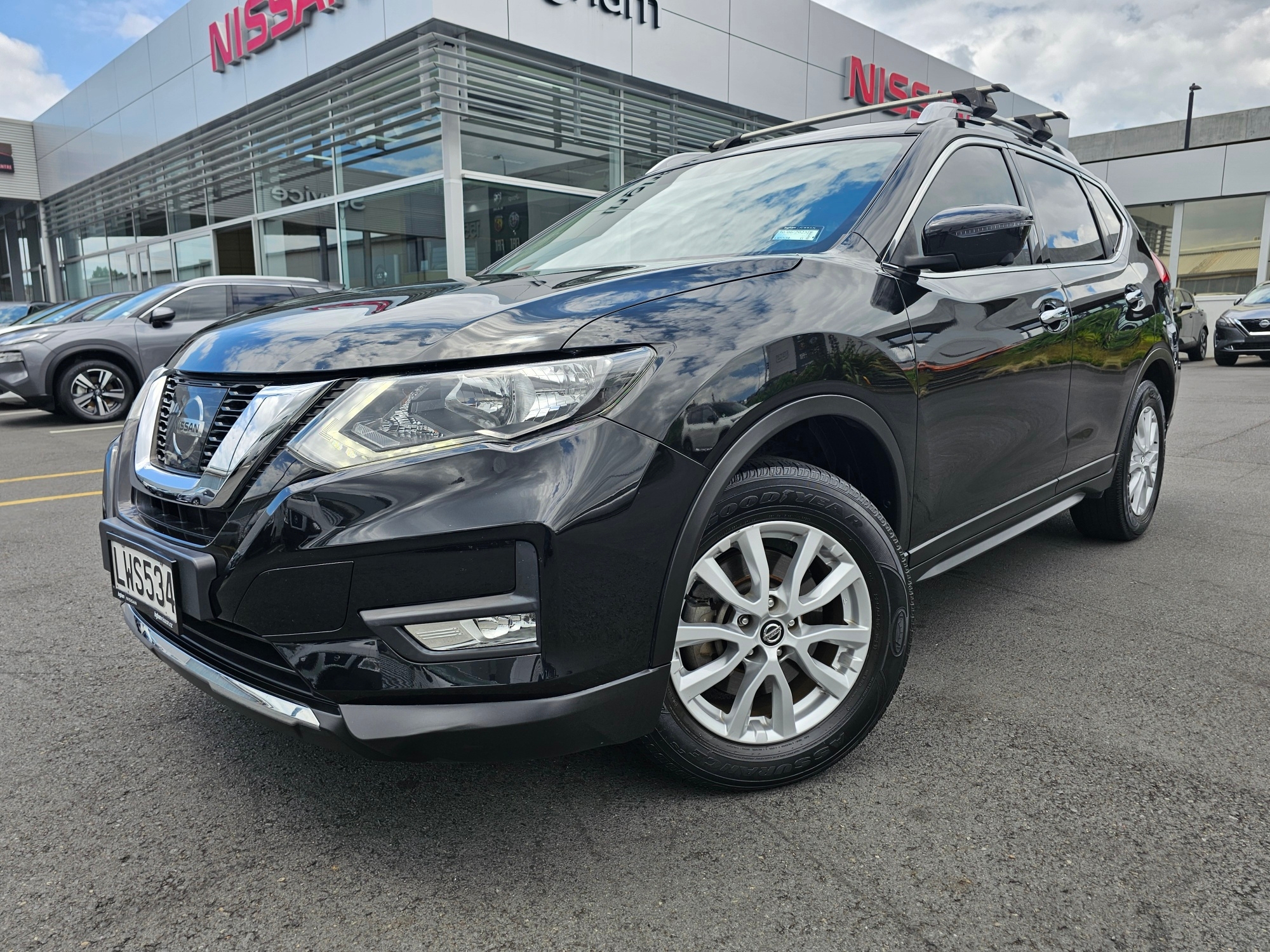 2018 Nissan X-Trail | ST-L 2.5P | 25628 | 2