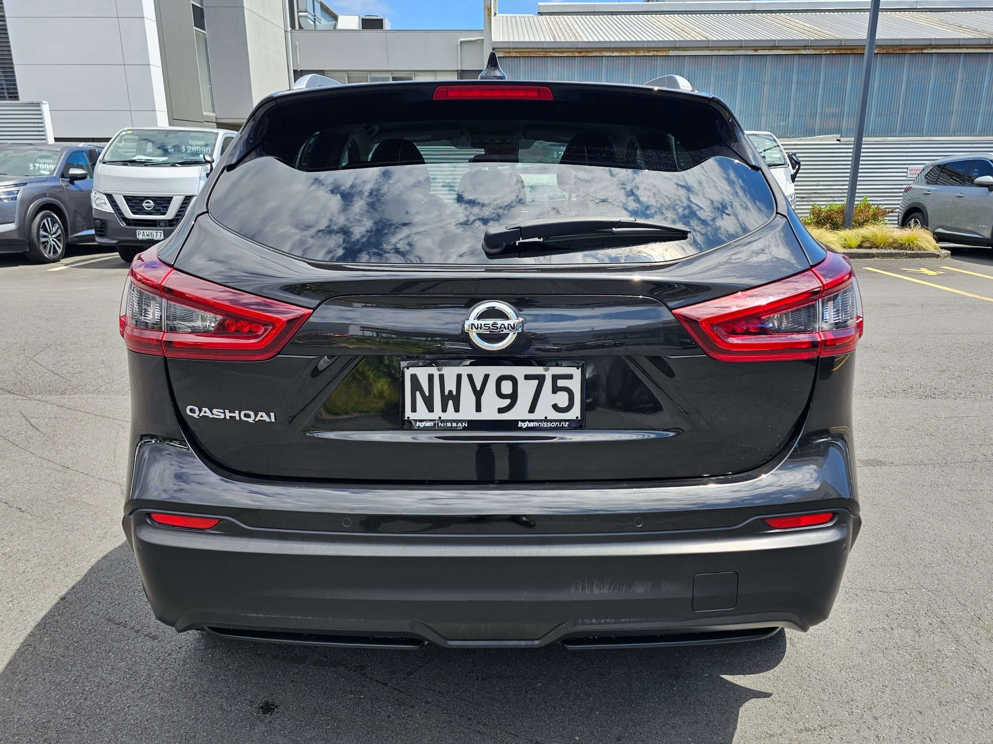 2021 Nissan Qashqai | ST-L 2.0P | 25631 | 7