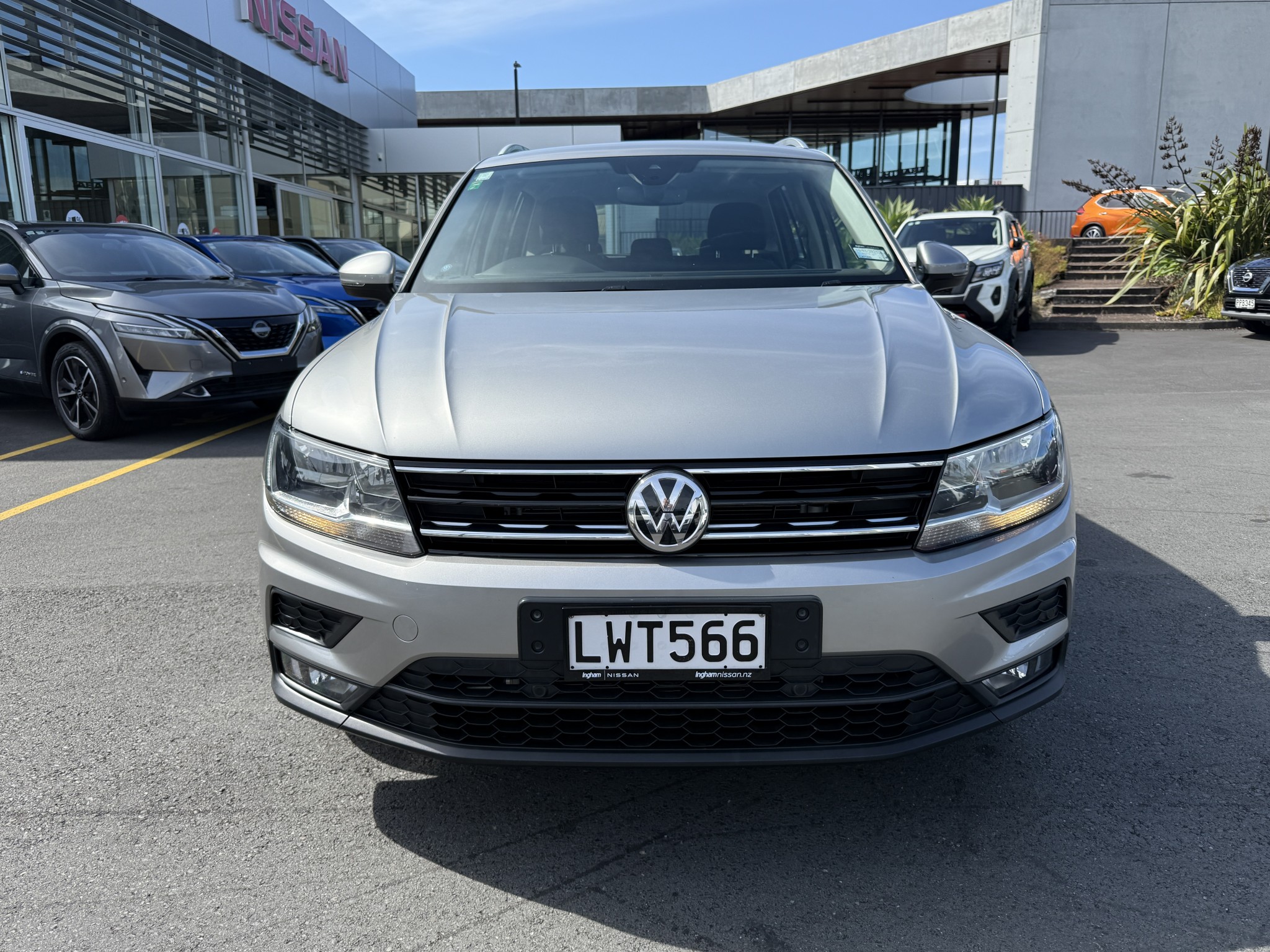 2019 Volkswagen Tiguan | TSI COMFORTLINE 2WD | 25681 | 3