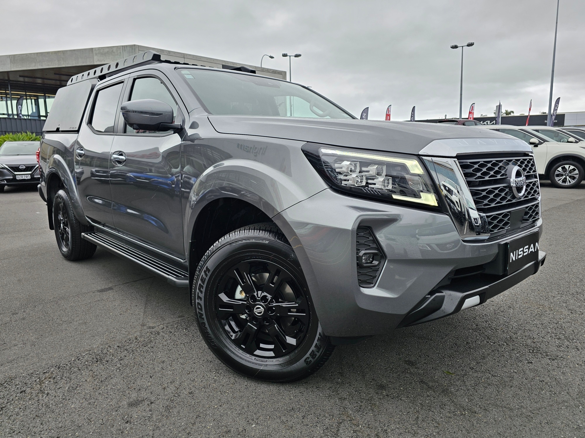 2025 Nissan Navara | ST-X CENTURION ISE | 25725 | 4