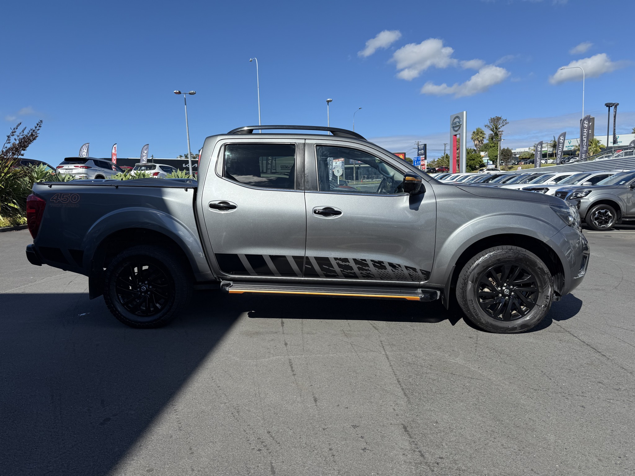 2020 Nissan Navara | ST-X 450 SPECIAL EDITION  | 25730 | 5