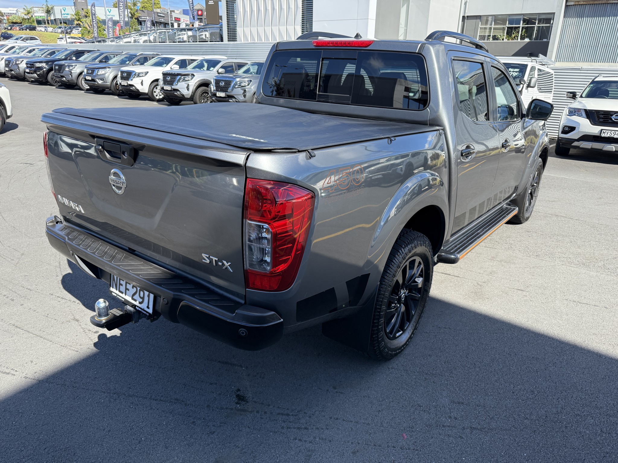 2020 Nissan Navara | ST-X 450 SPECIAL EDITION  | 25730 | 6