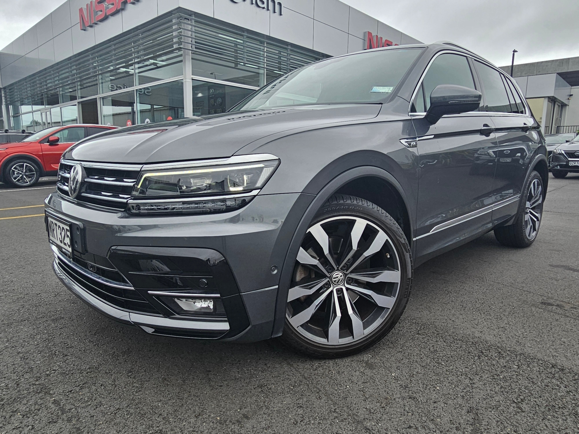 2020 Volkswagen Tiguan | TSI R-LINE 4MOTION 2 | 25736 | 2