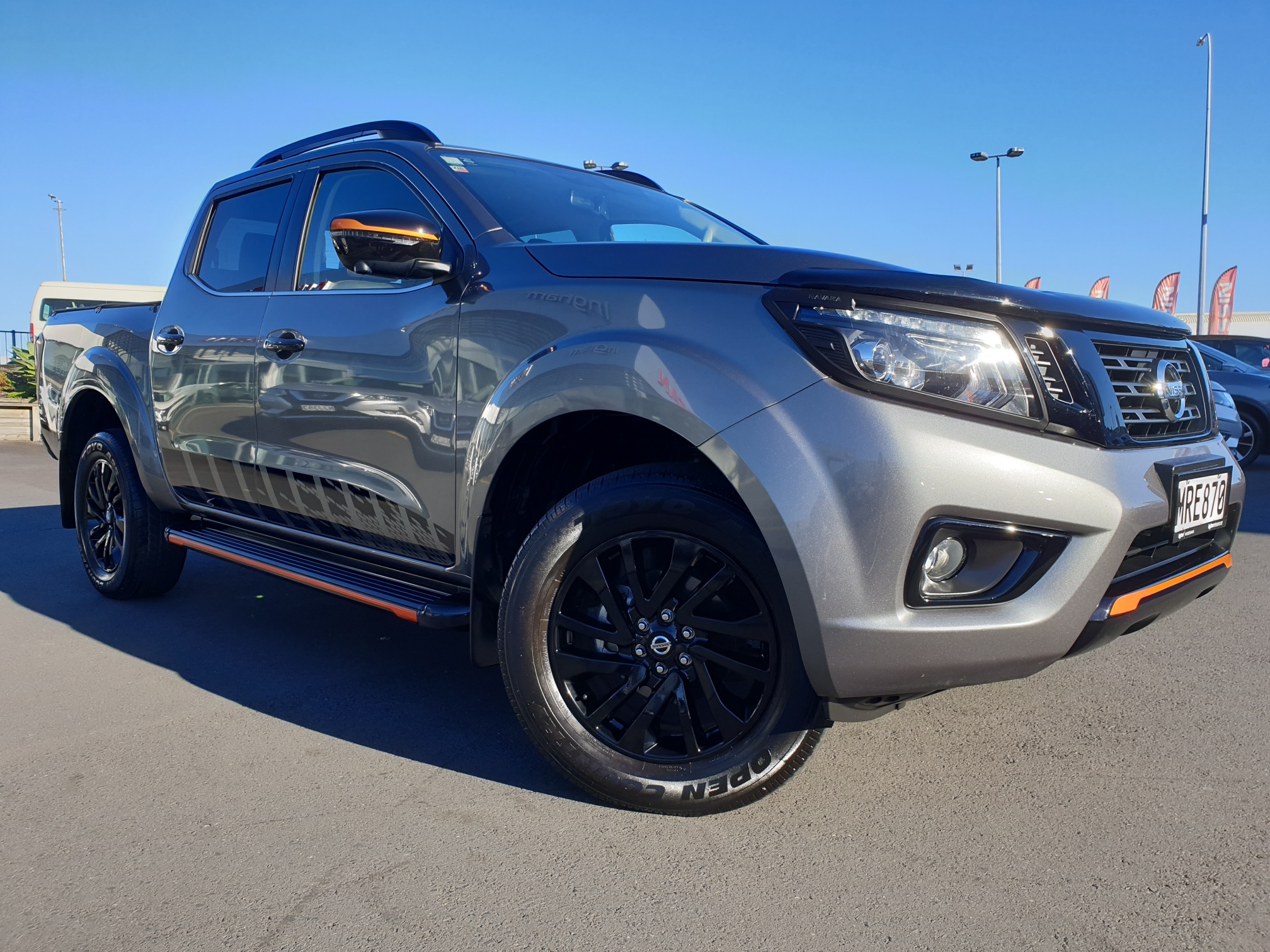 2020 Nissan Navara | ST-X 2.3D/7AM/UT/4DR | 15360 | 1