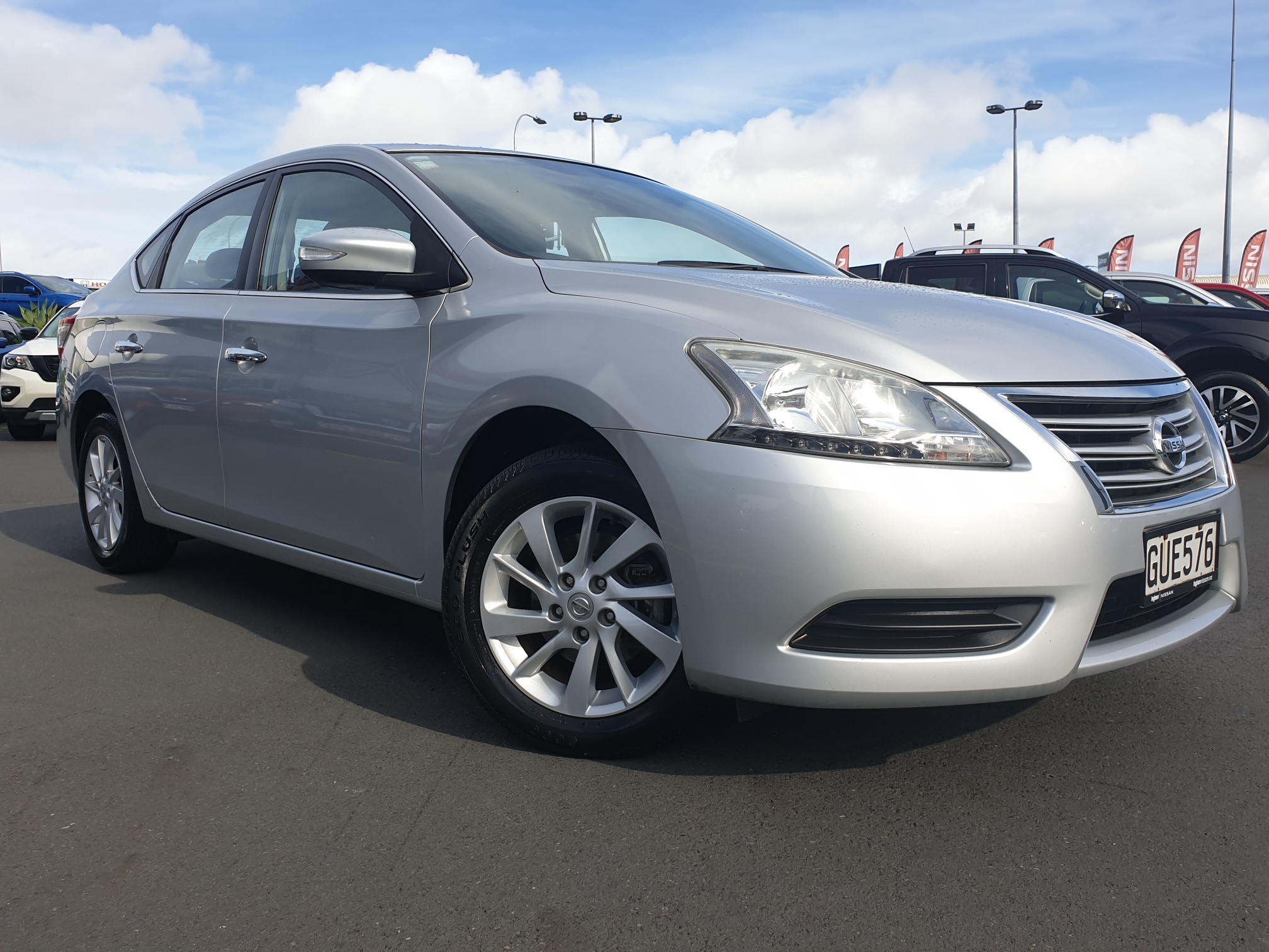 2013 Nissan Pulsar | ST Sedan 1.8L | 15621 | 1