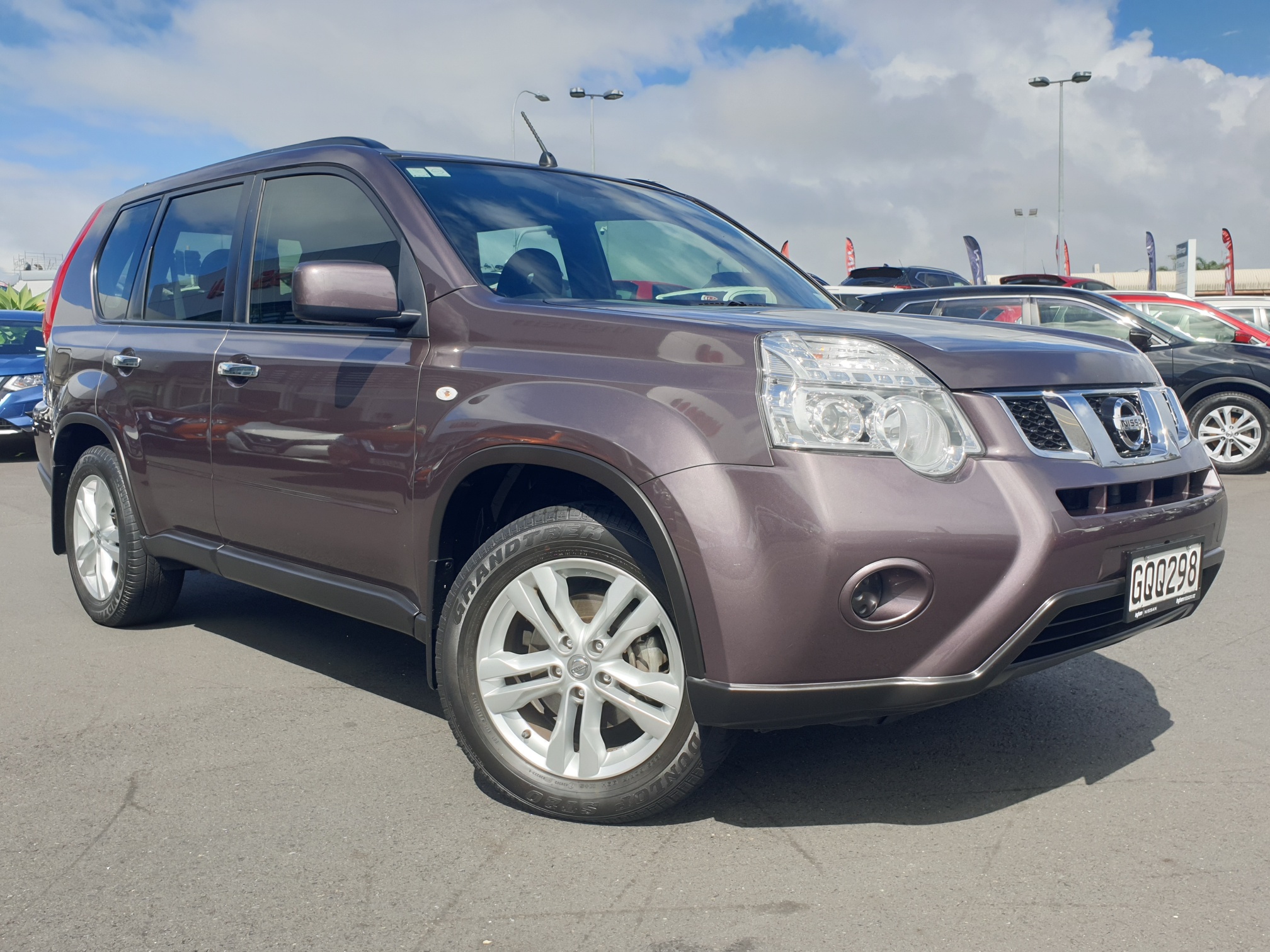 2012 Nissan X-Trail | 2.0 2WD CVT | 17604 | 1