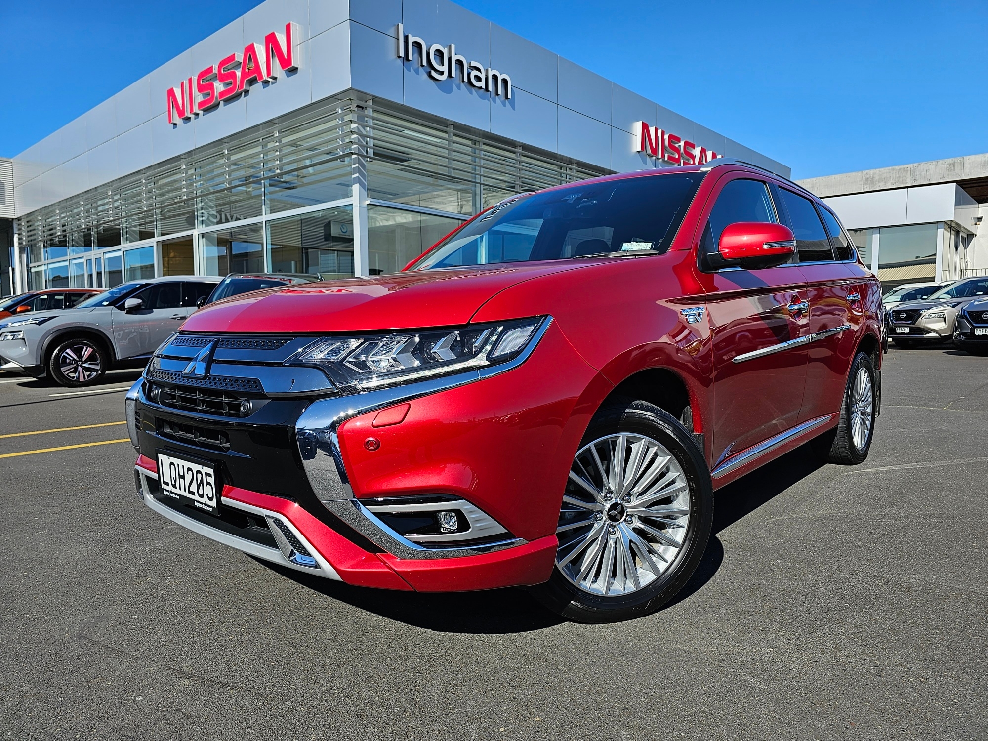 2018 Mitsubishi Outlander | VRX PHEV/4WD | 21731 | 1