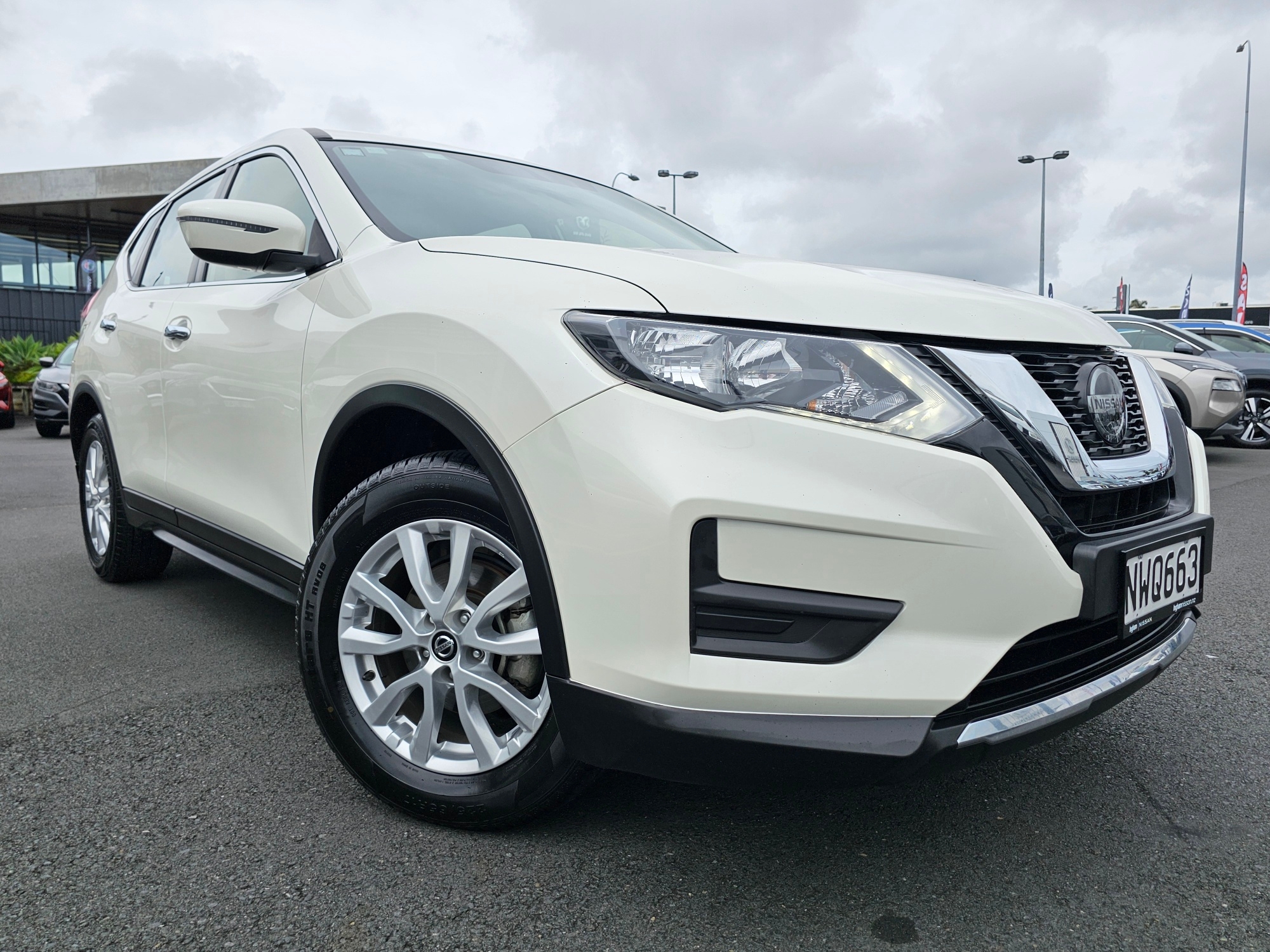 2021 Nissan X-Trail | ST 2.5P/4WD | 22428 | 4