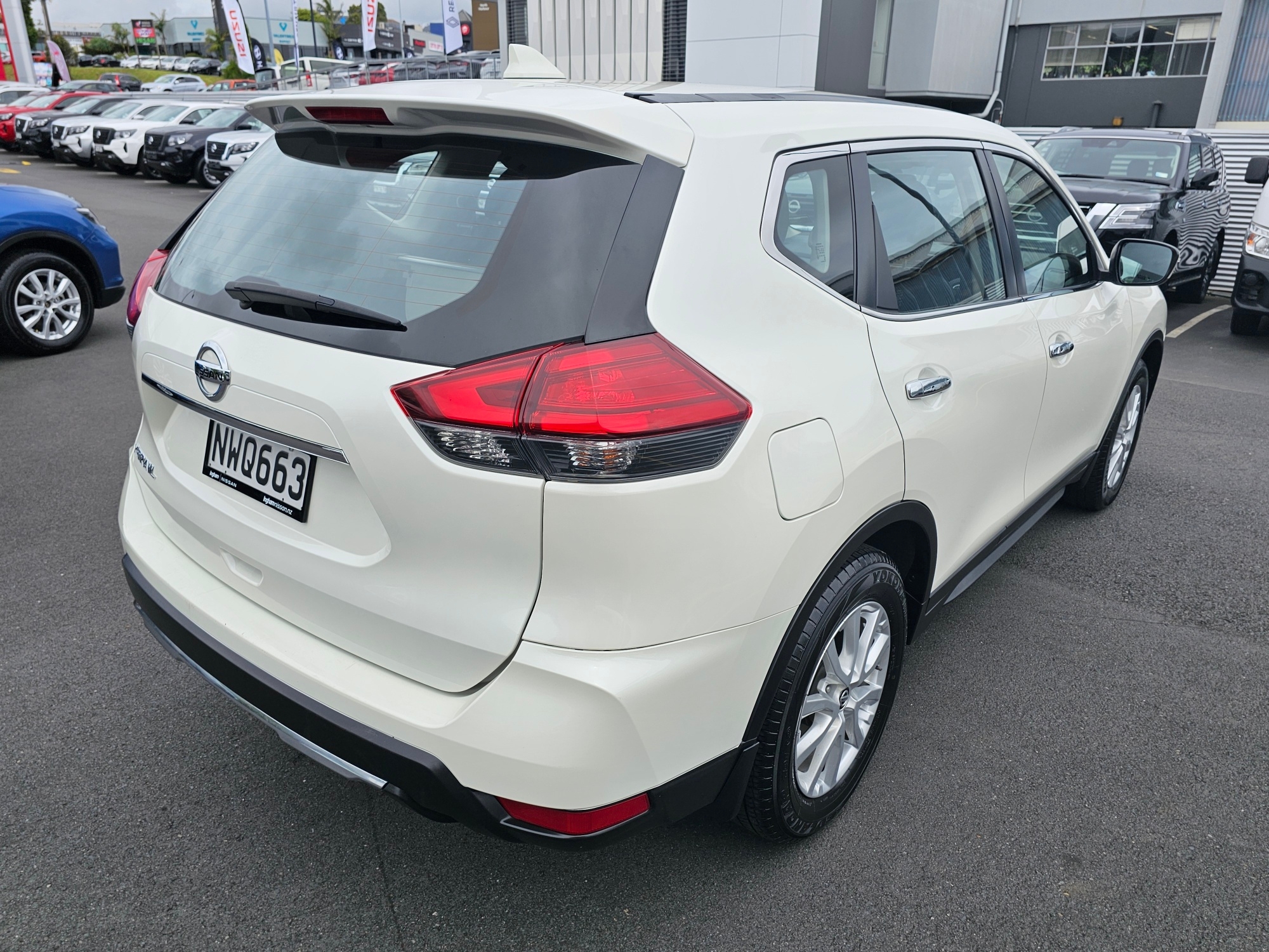 2021 Nissan X-Trail | ST 2.5P/4WD | 22428 | 6