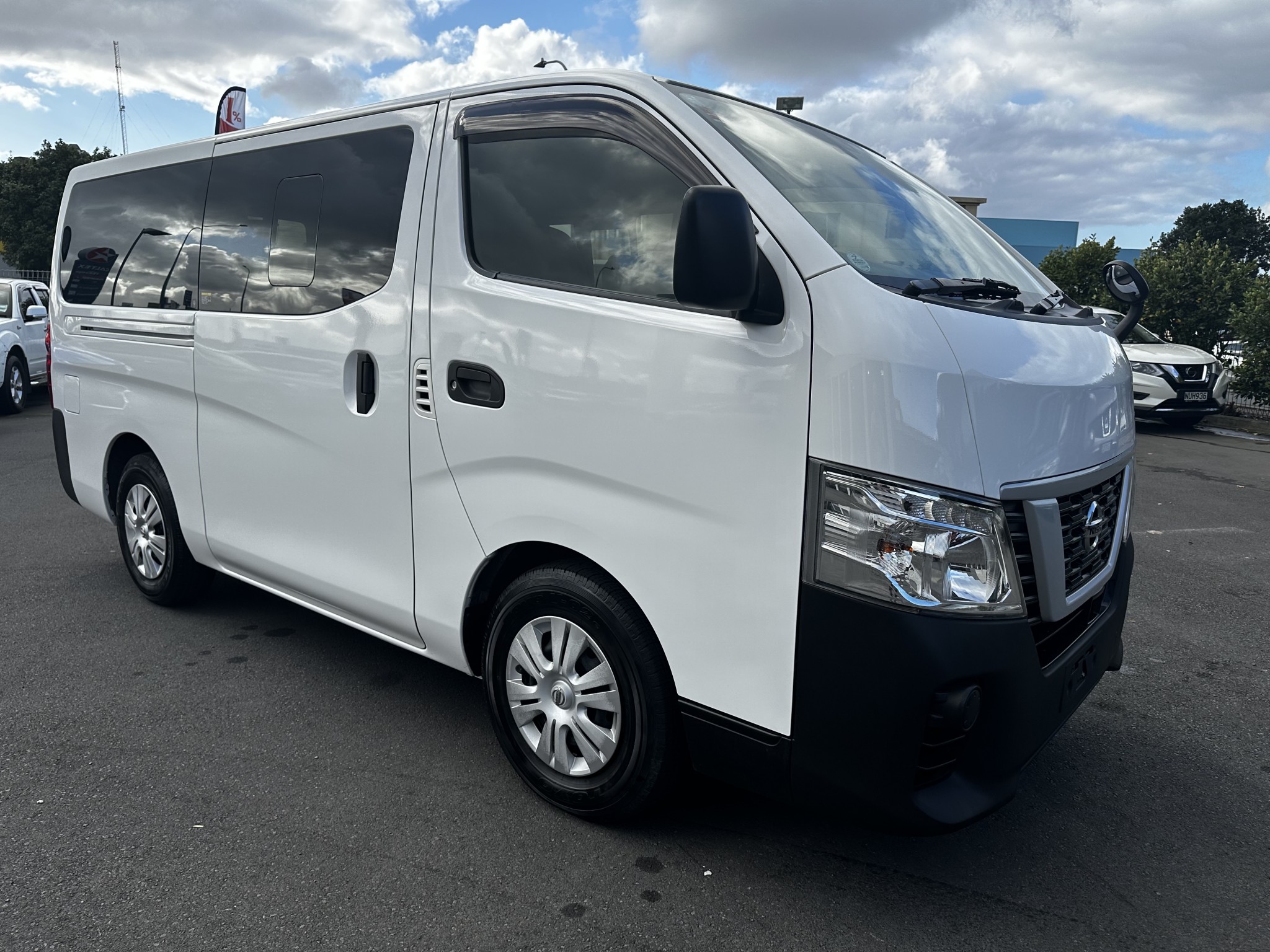 2019 Nissan CARAVAN | NV350 | 24215 | 1