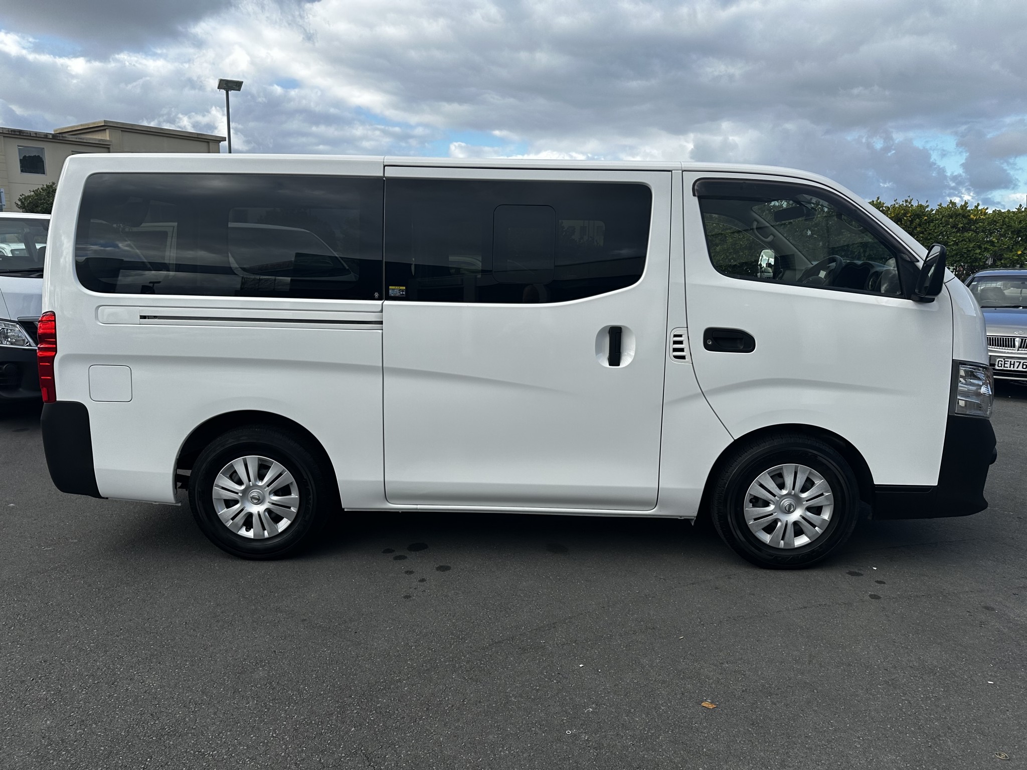 2019 Nissan CARAVAN | NV350 | 24215 | 2