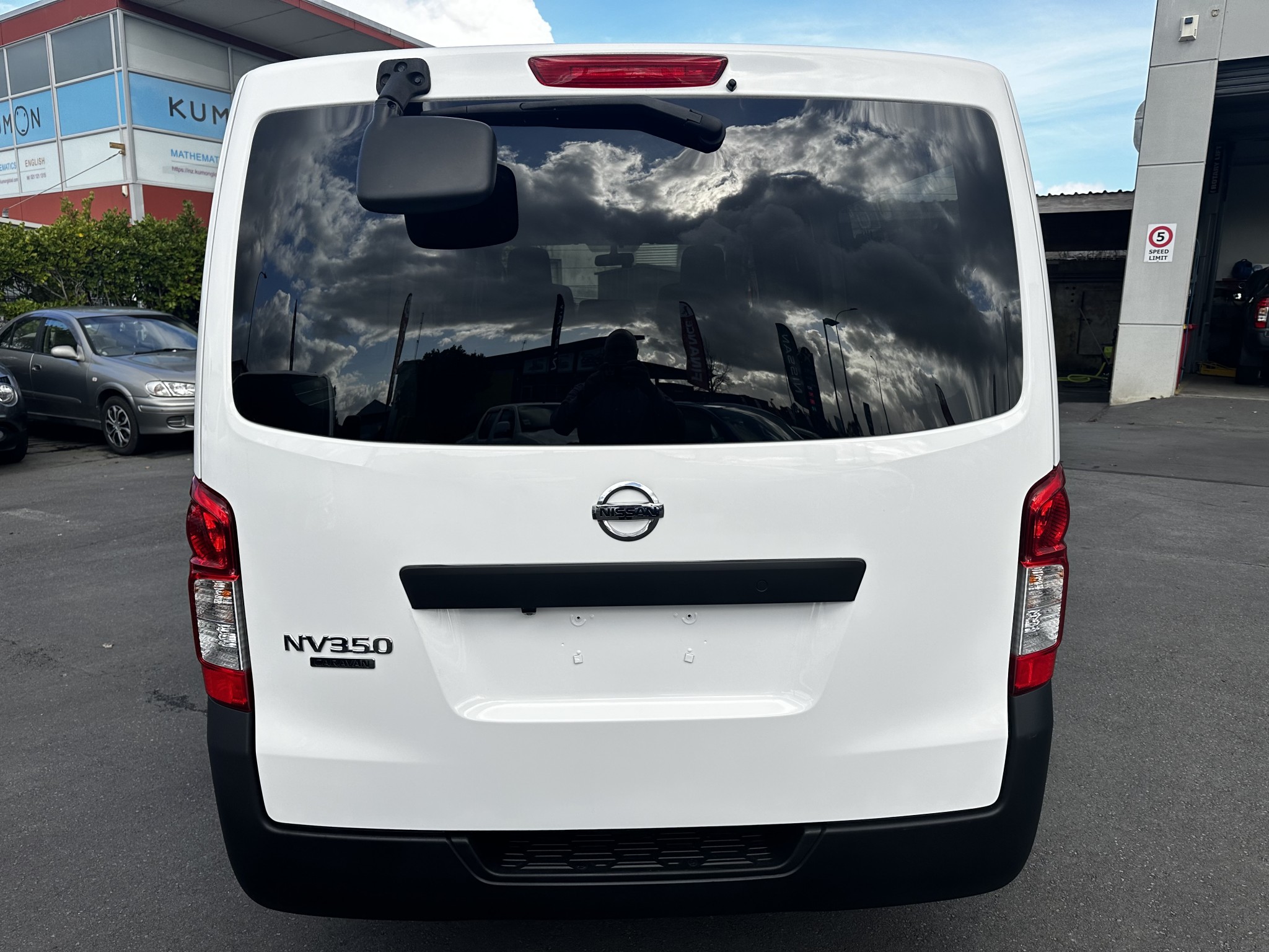 2019 Nissan CARAVAN | NV350 | 24215 | 4