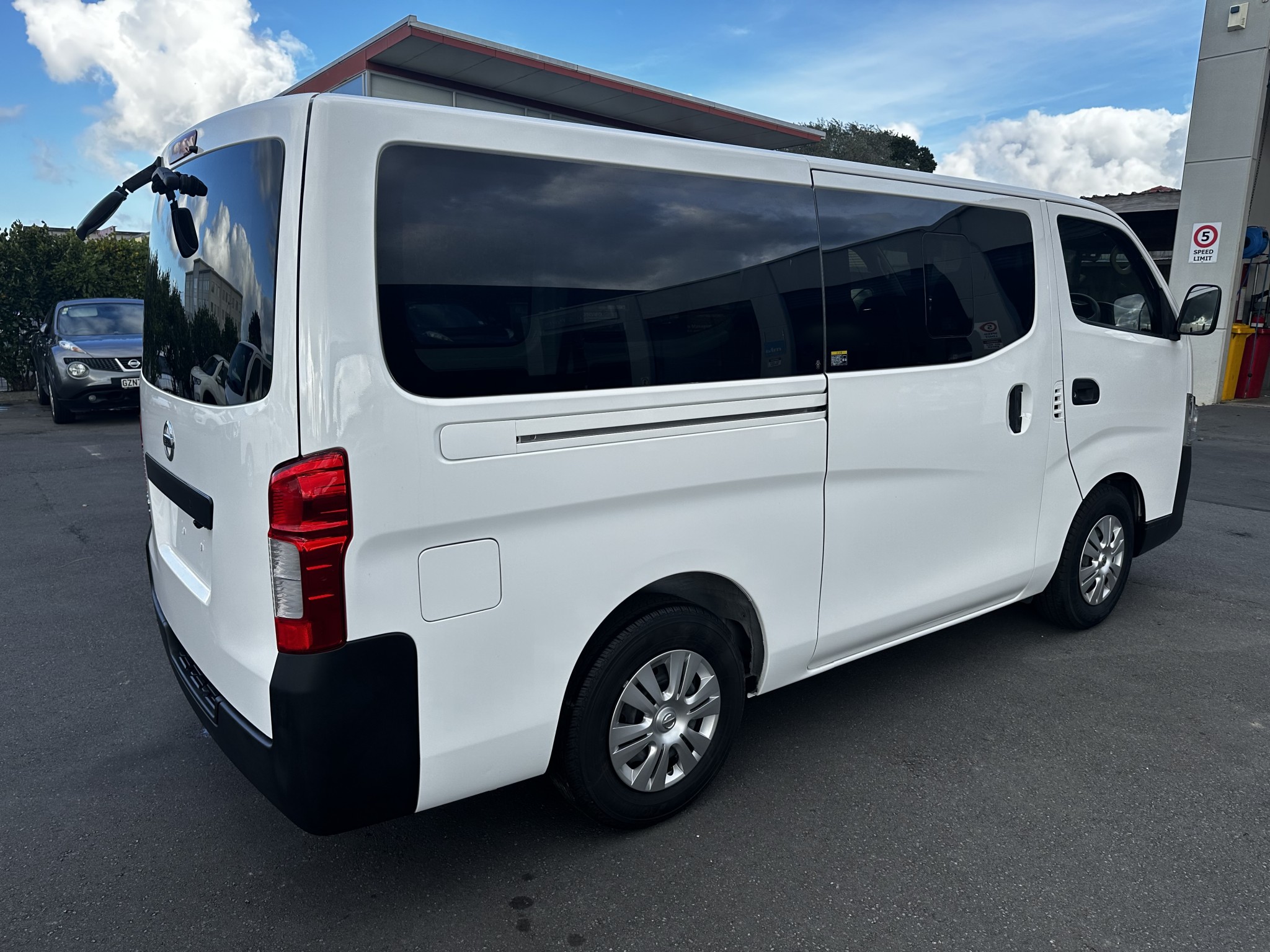 2019 Nissan CARAVAN | CARAVAN | 24217 | 3