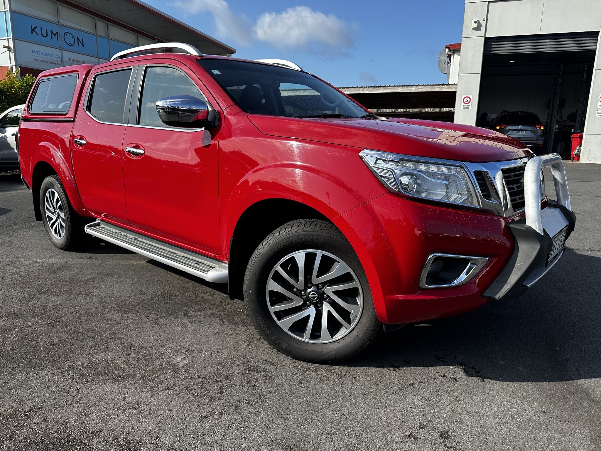 2015 Nissan Navara | ST-X 2.3D | 24718 | 1